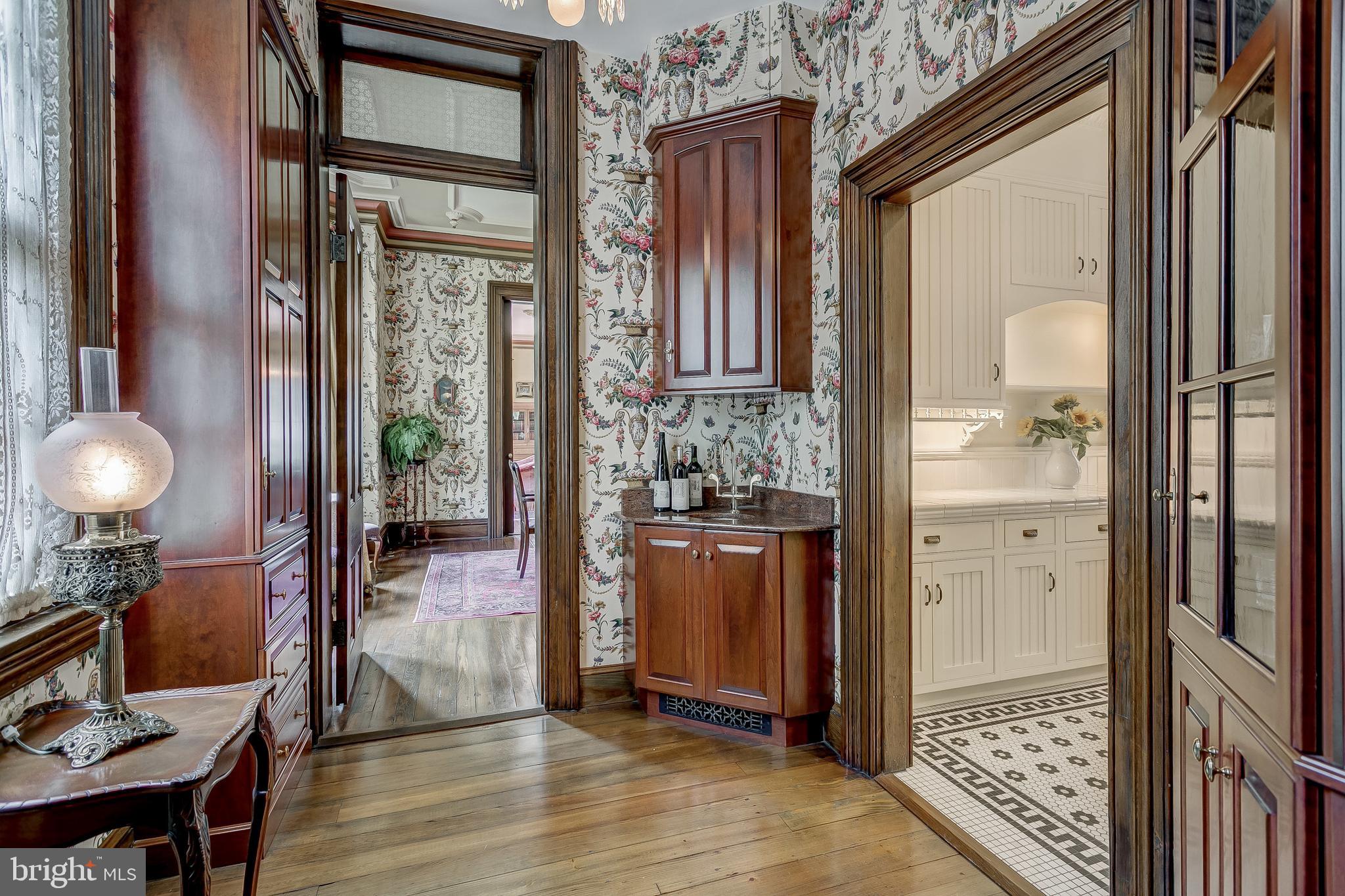 HISTORIC DISTRICT - Residential