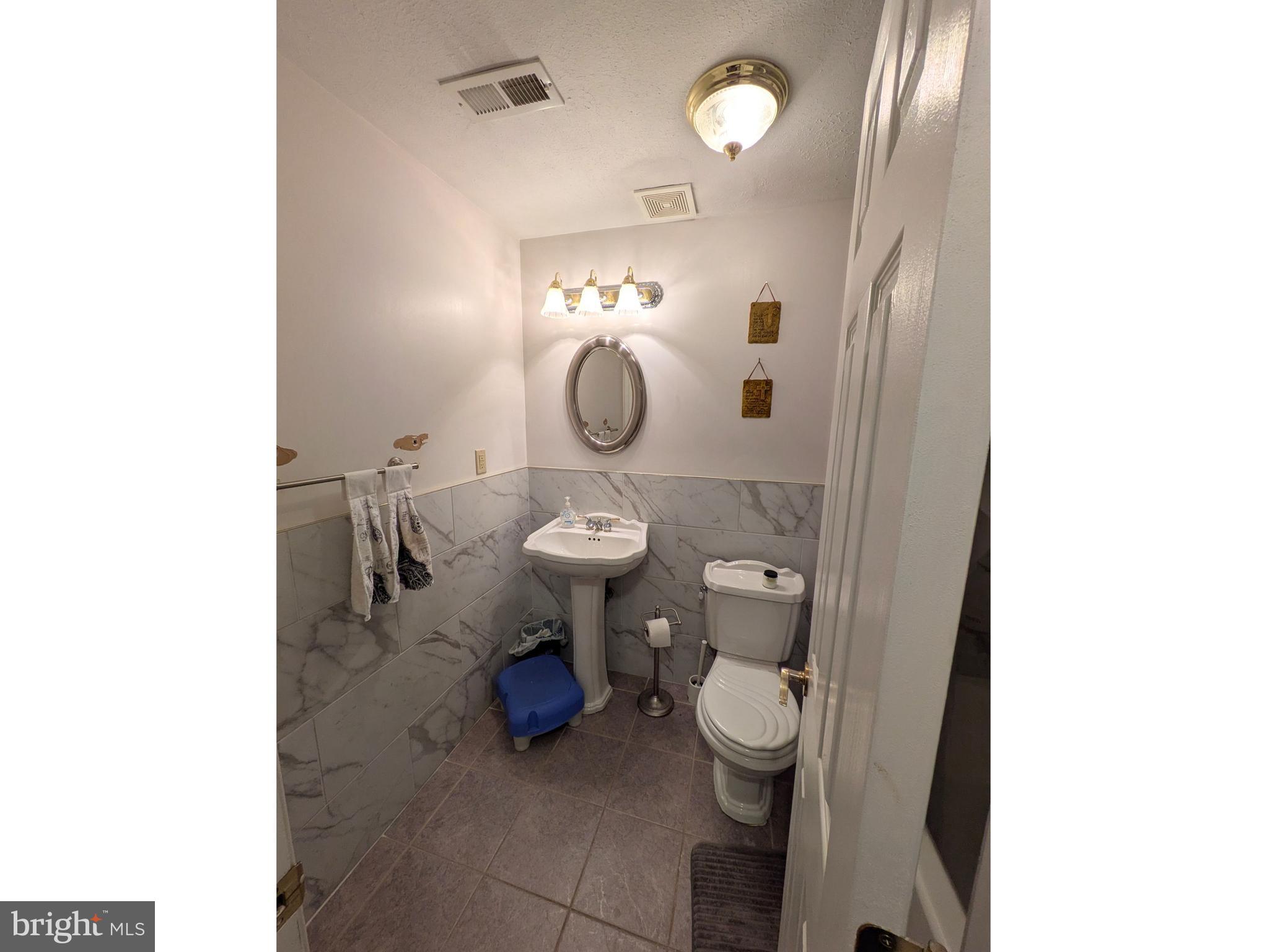 DALE CITY - Residential