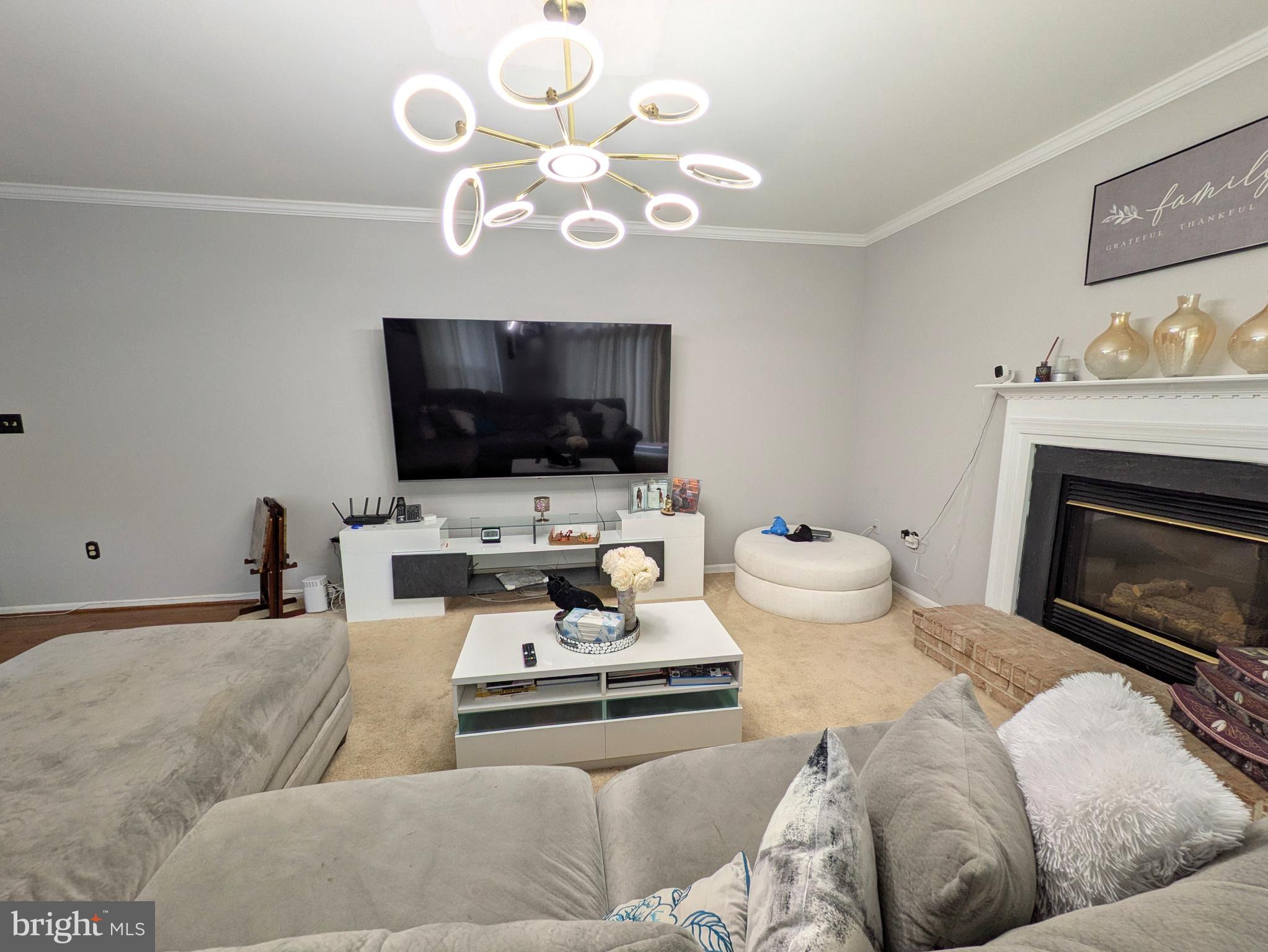 DALE CITY - Residential