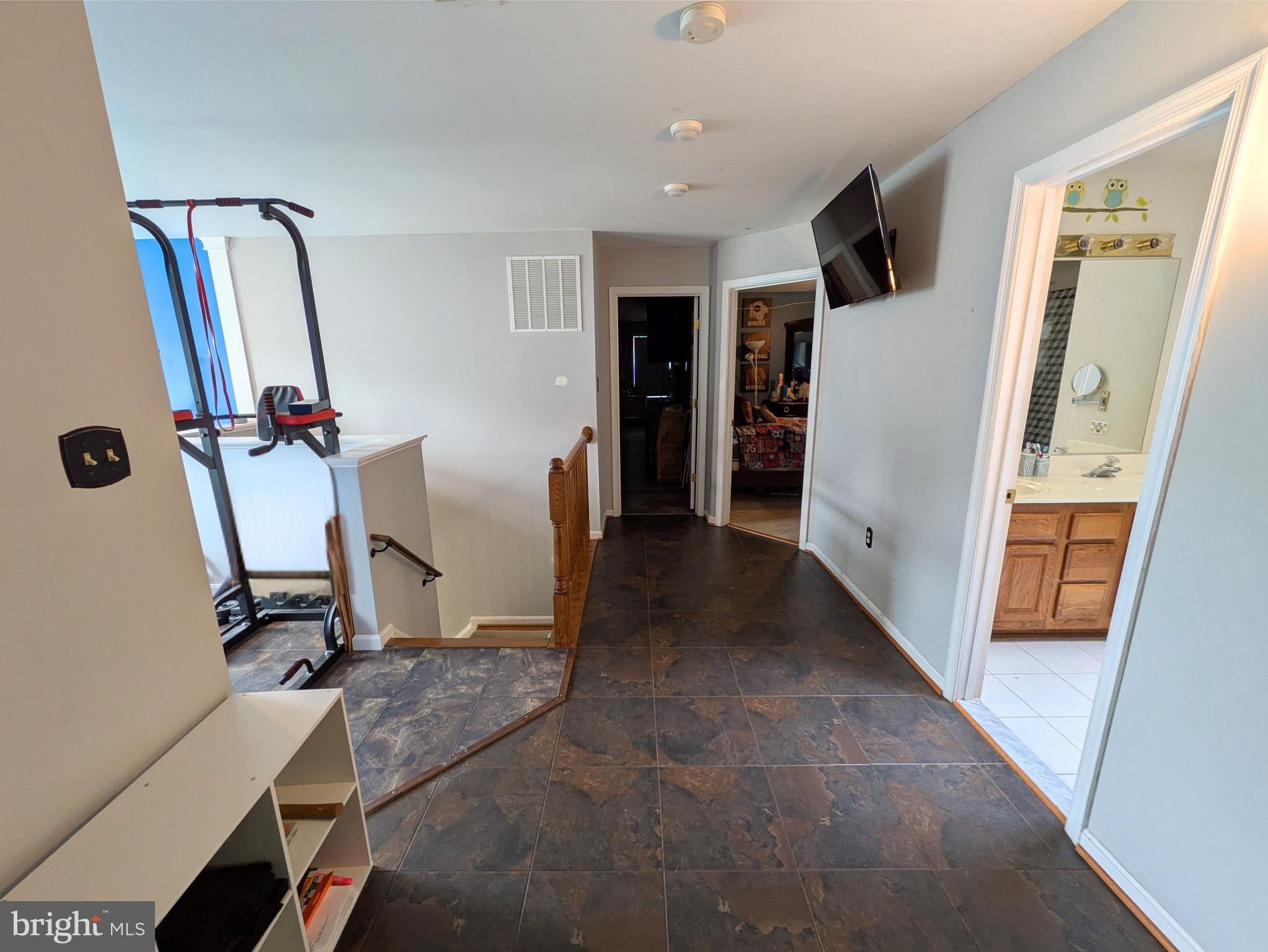 DALE CITY - Residential