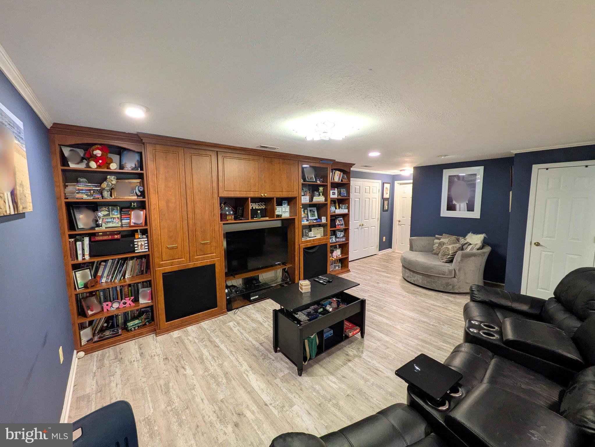 DALE CITY - Residential