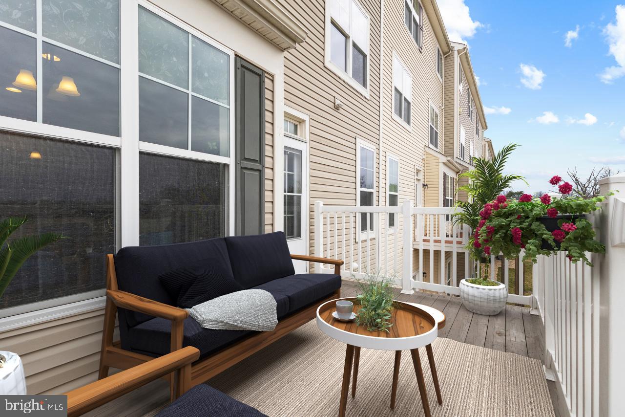 EAST GATE 3 CONDOMINIUM - Residential