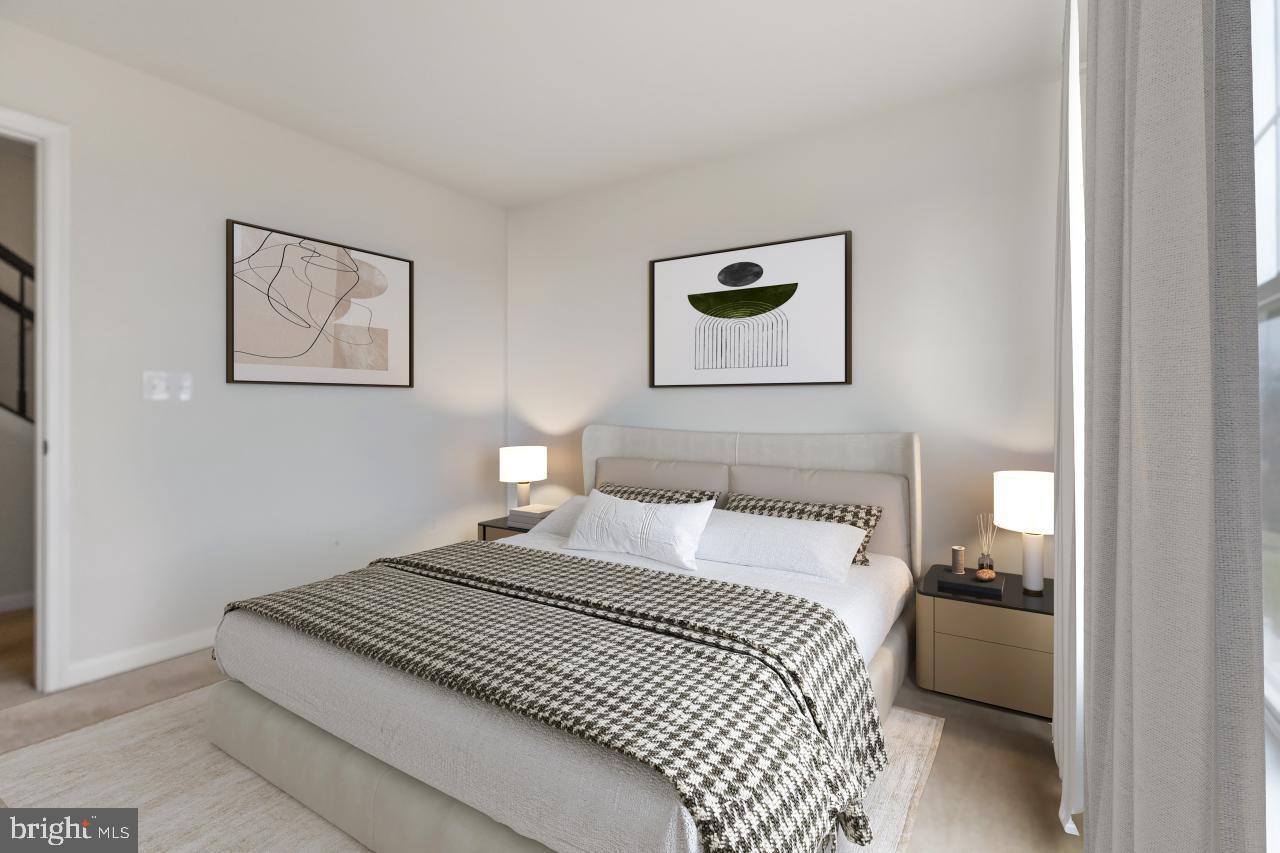 EAST GATE 3 CONDOMINIUM - Residential