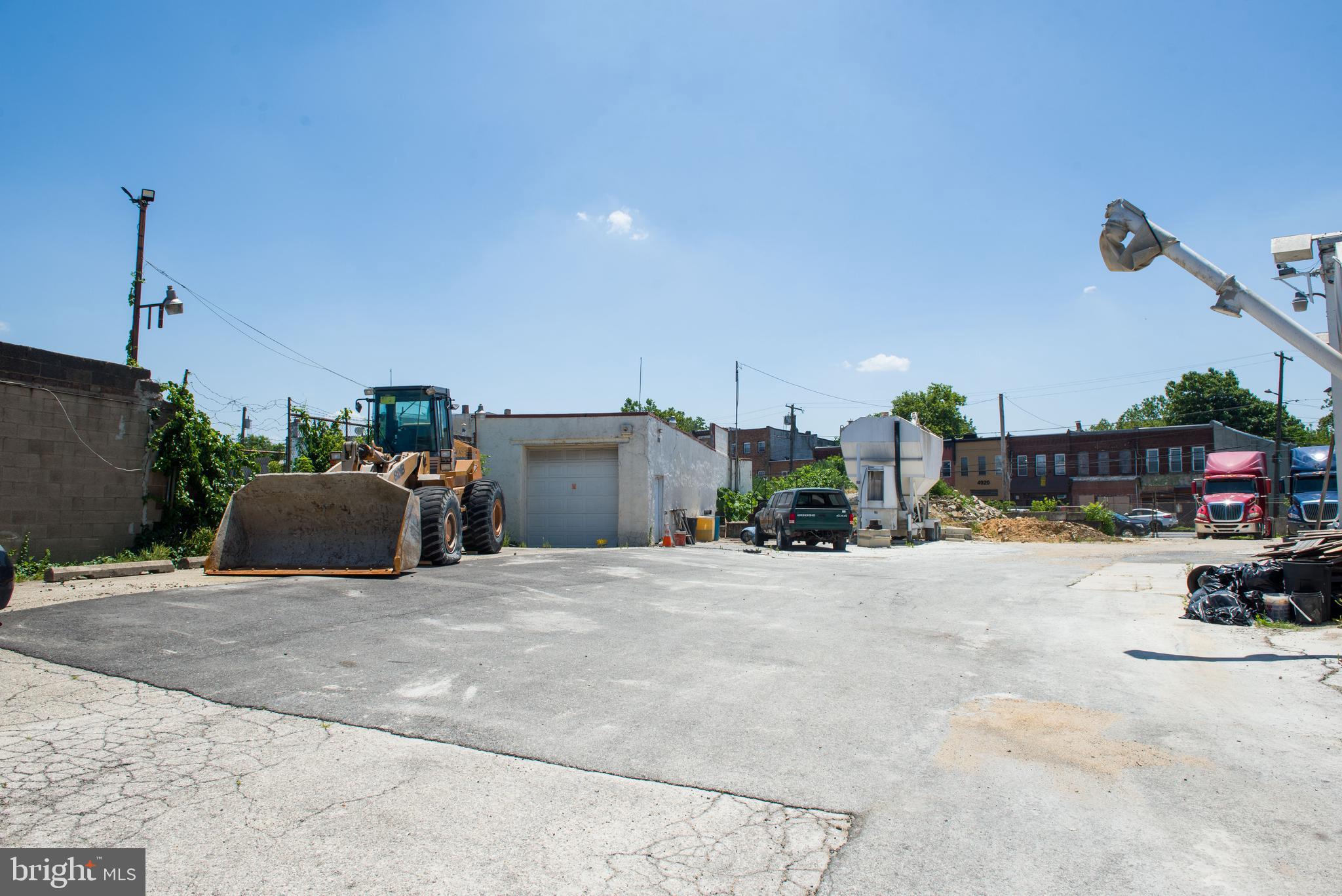 WEST PHILADELPHIA - Commercial Sale