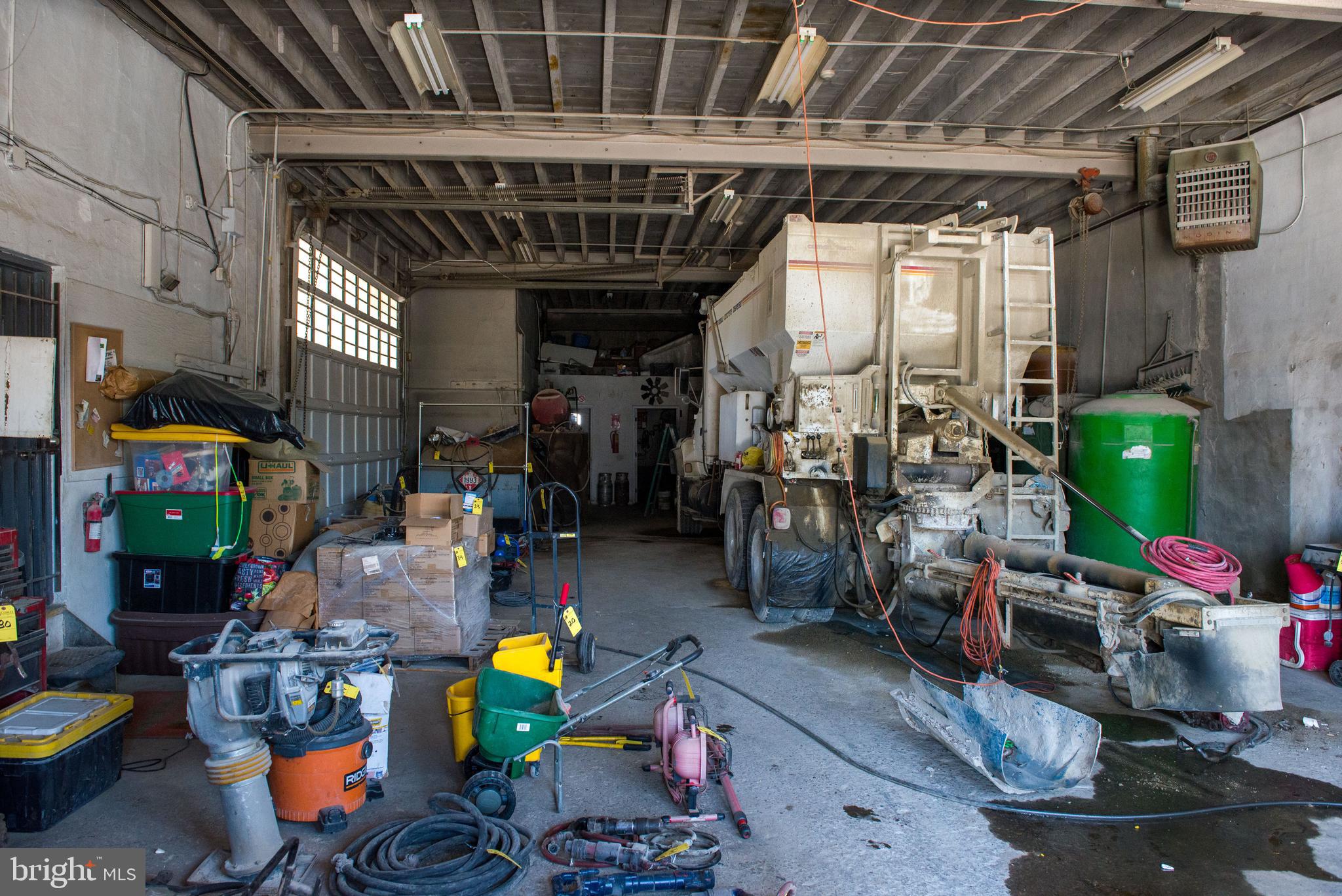 WEST PHILADELPHIA - Commercial Sale