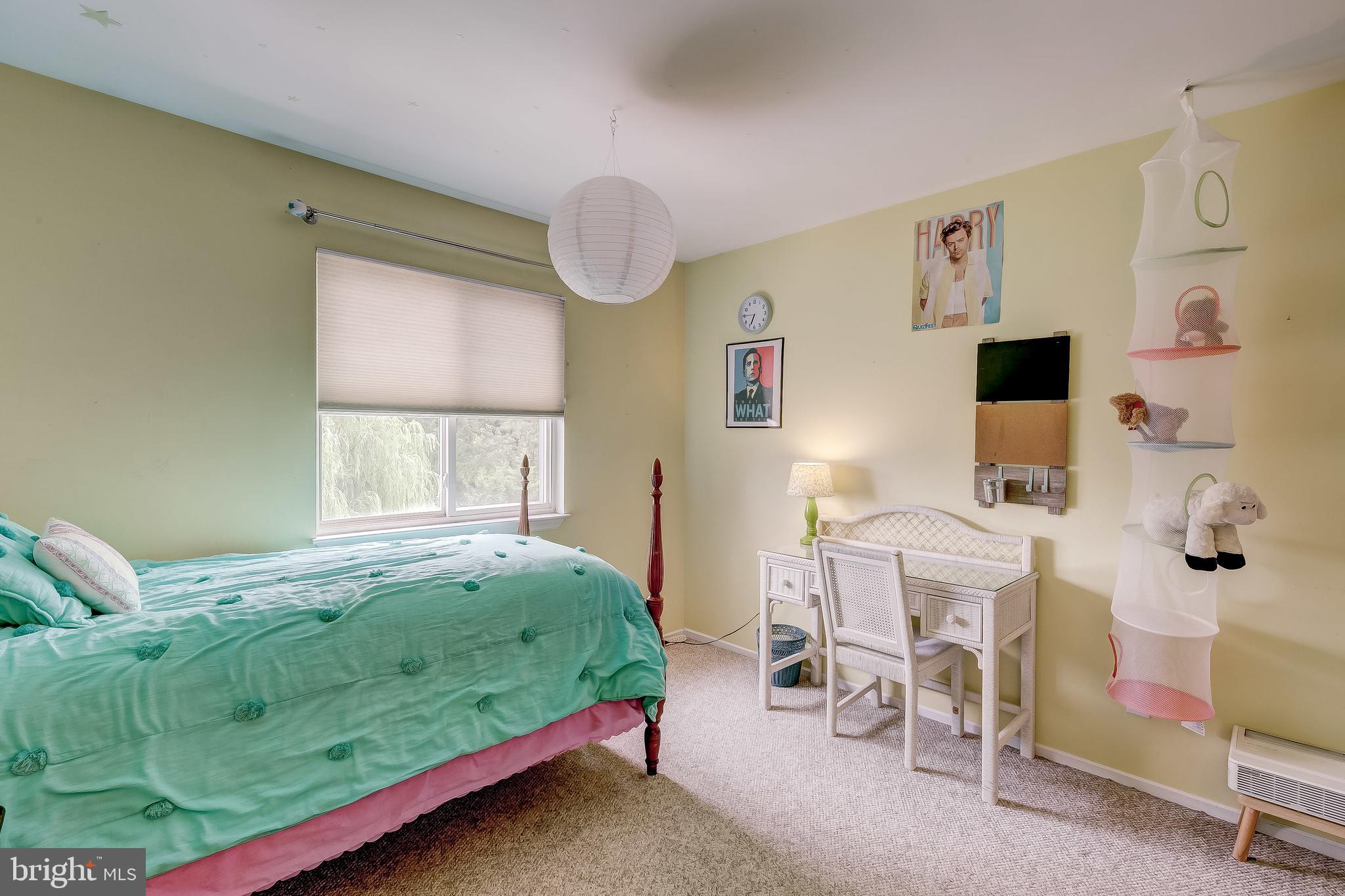 HINES ESTATES - Residential