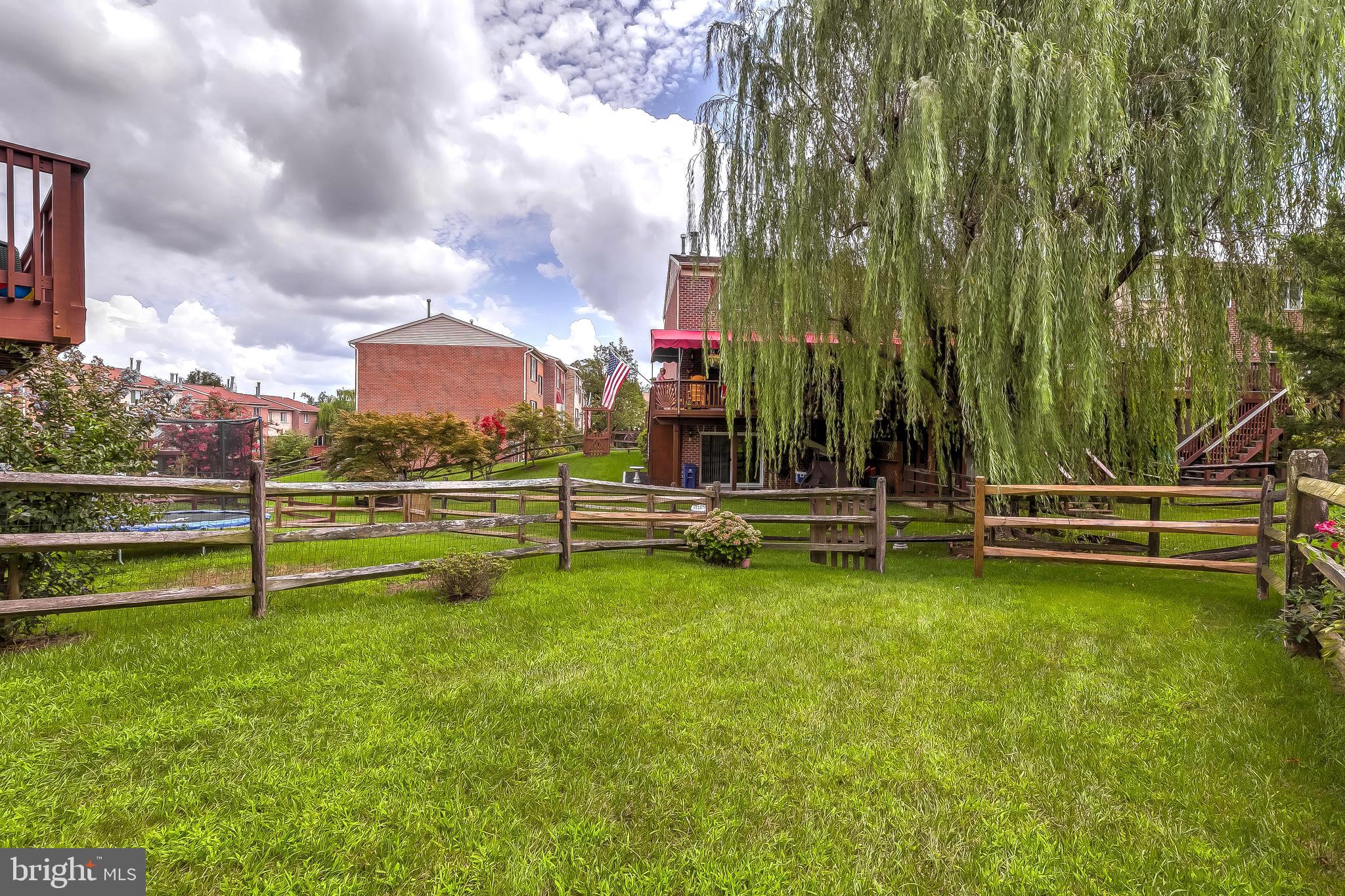 HINES ESTATES - Residential