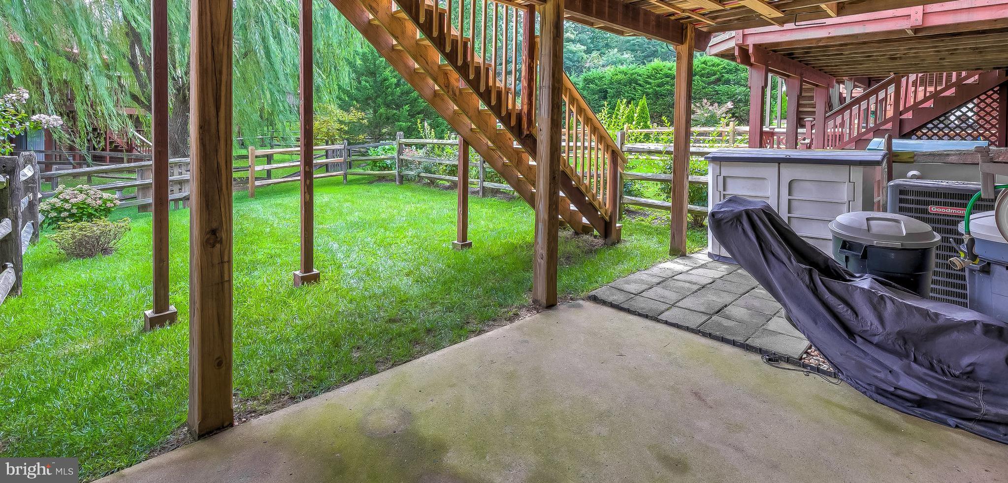 HINES ESTATES - Residential