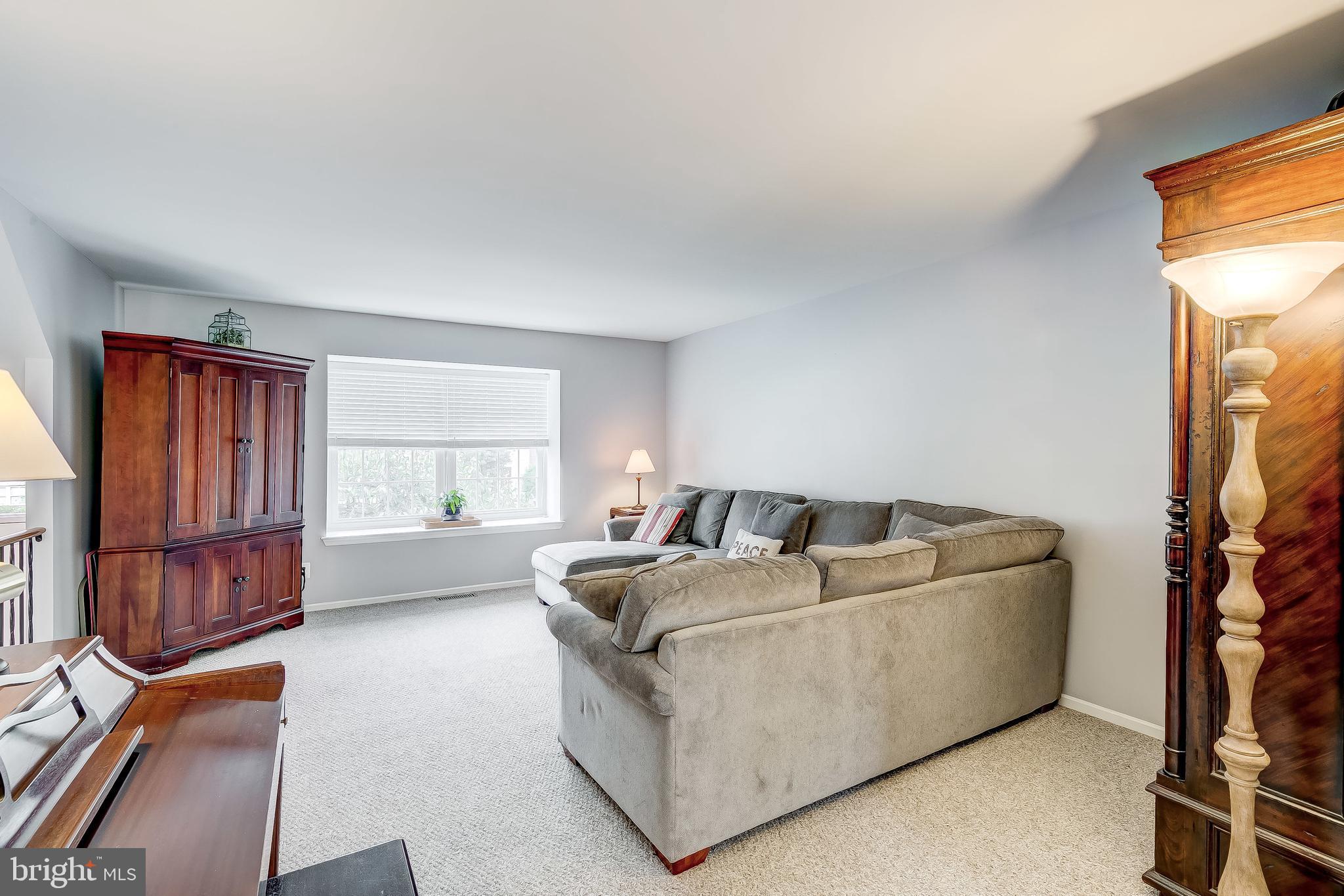 HINES ESTATES - Residential