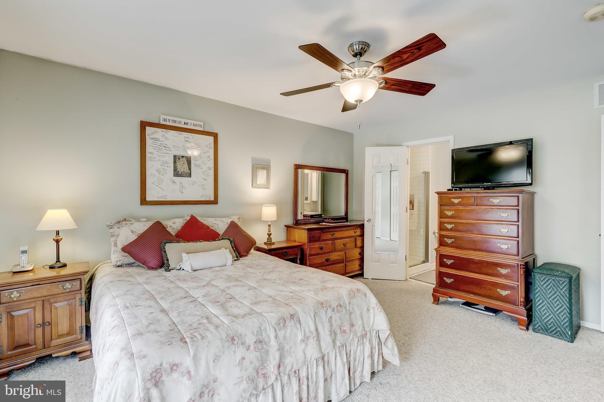 HINES ESTATES - Residential