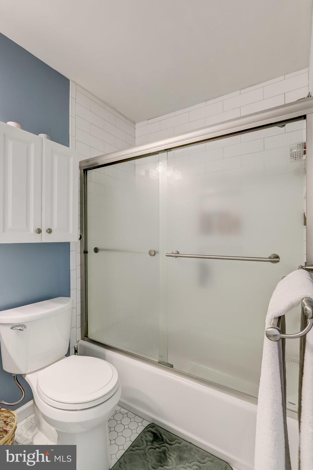 HINES ESTATES - Residential