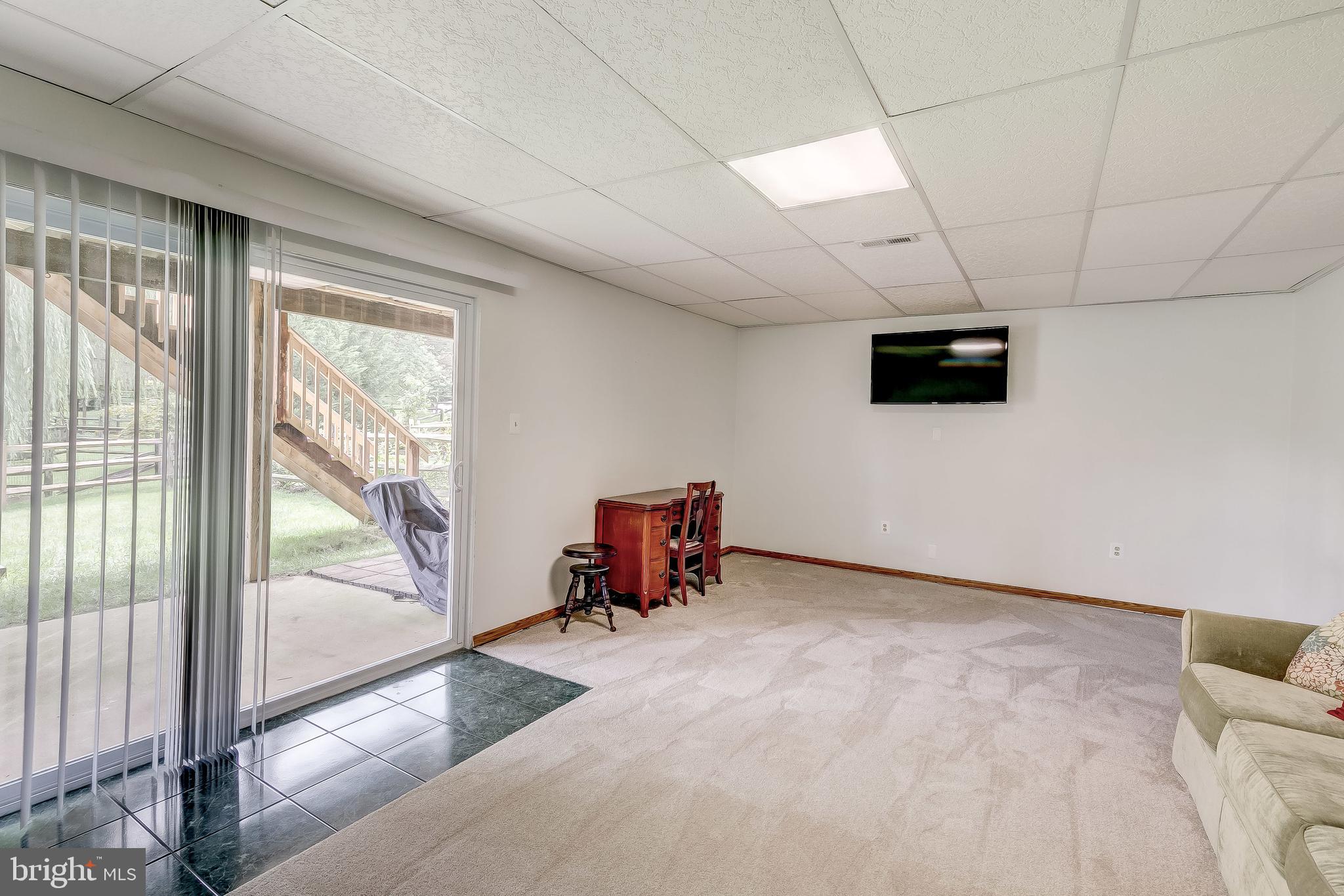 HINES ESTATES - Residential