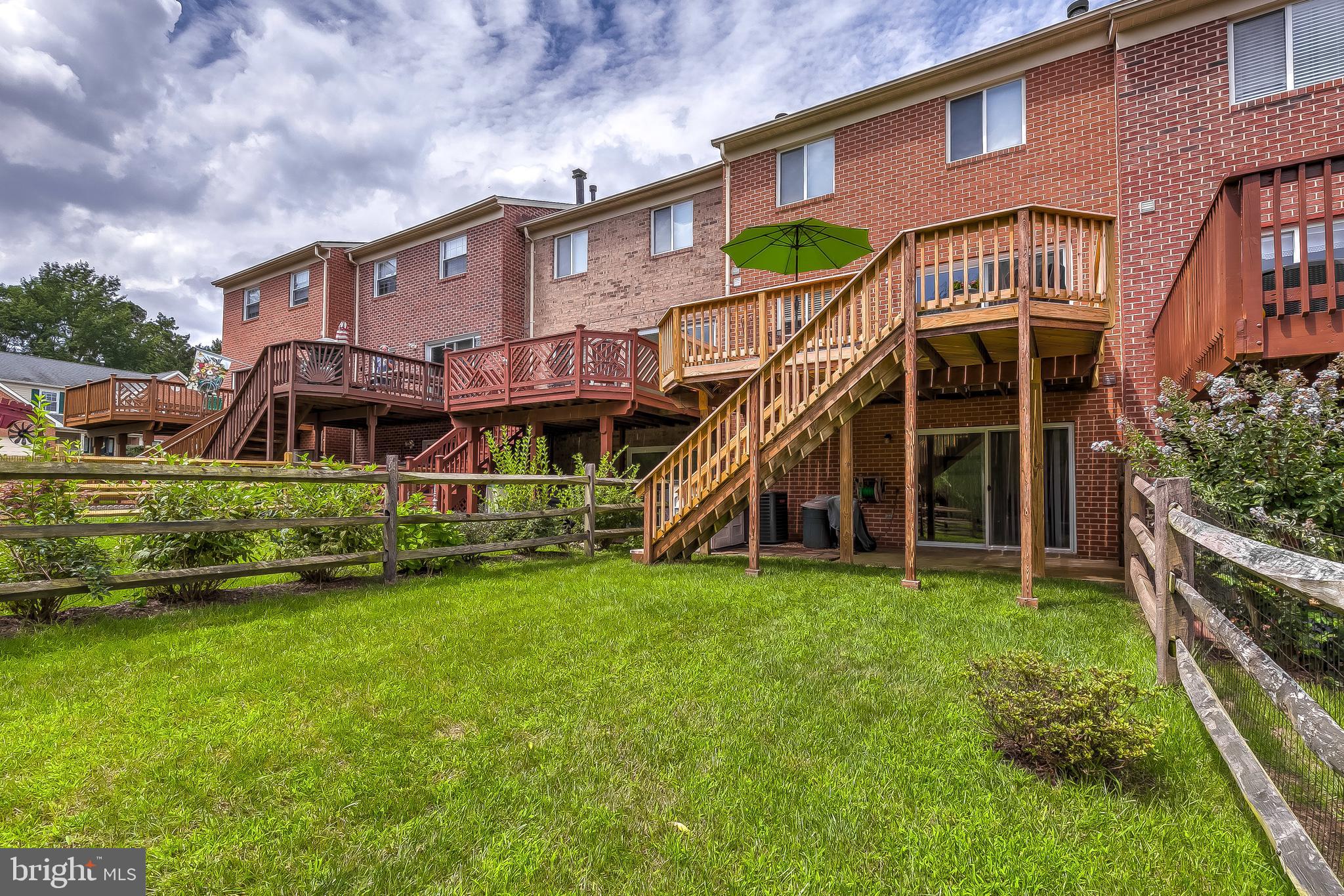 HINES ESTATES - Residential