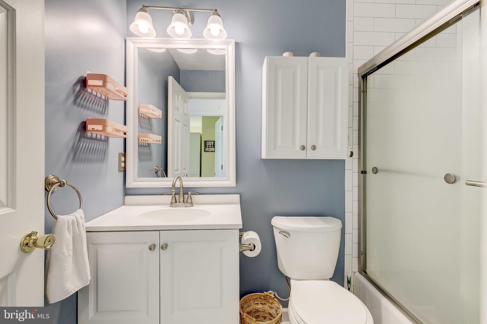 HINES ESTATES - Residential