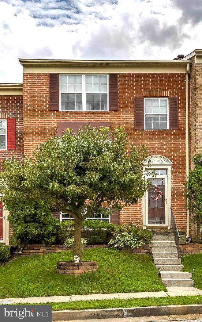 HINES ESTATES - Residential