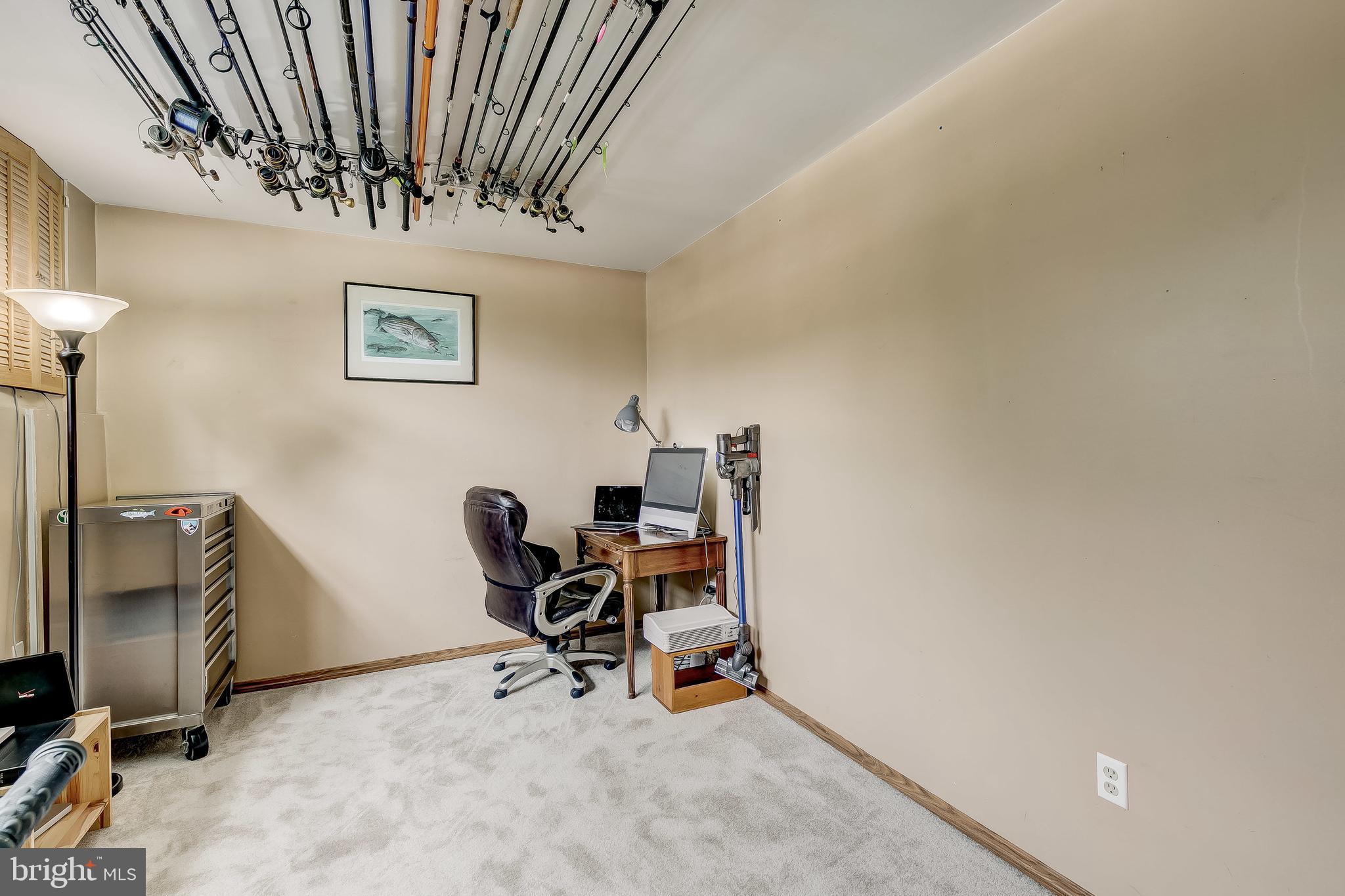 HINES ESTATES - Residential