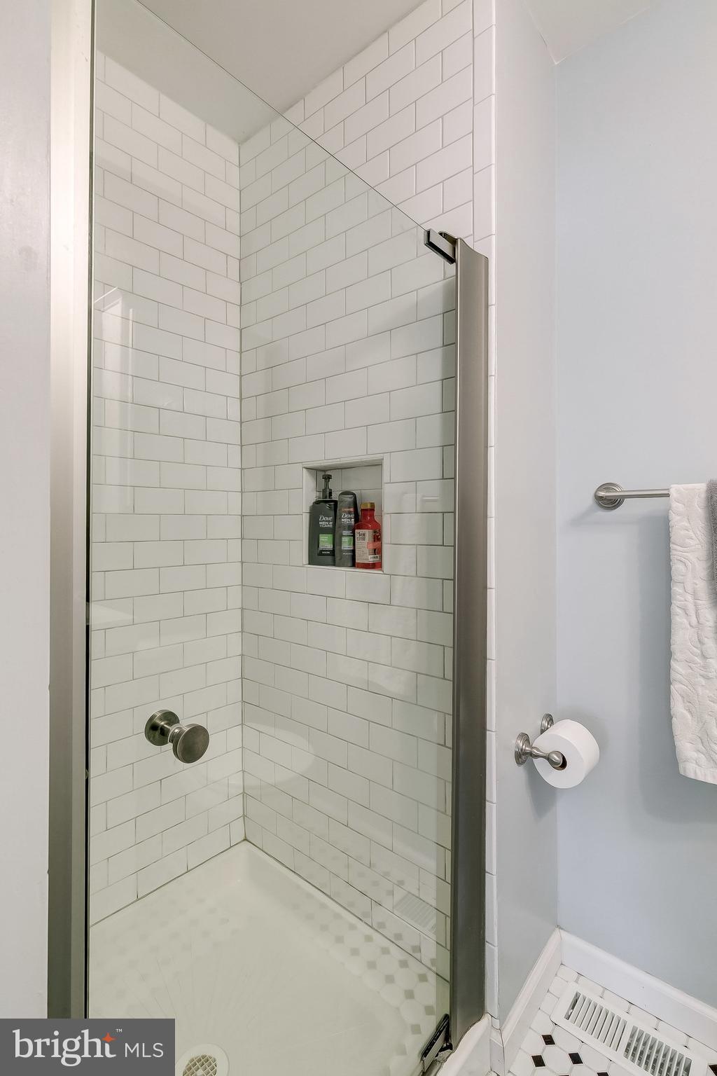 HINES ESTATES - Residential