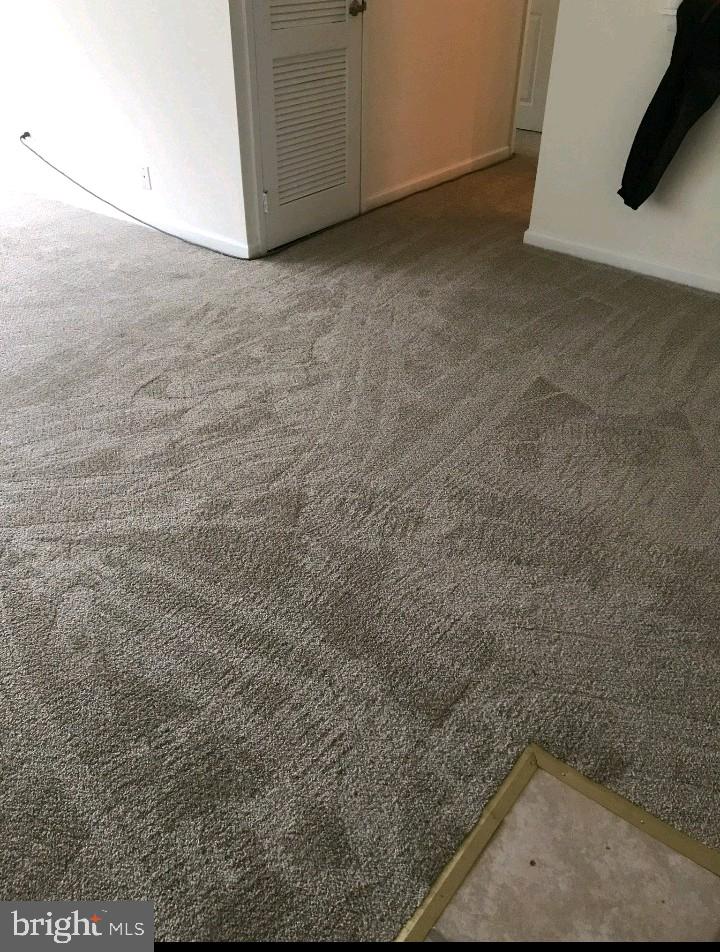 MAIN STREET GREEN - Residential Lease