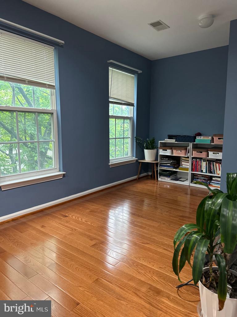 BELMONT GREENE - Residential Lease