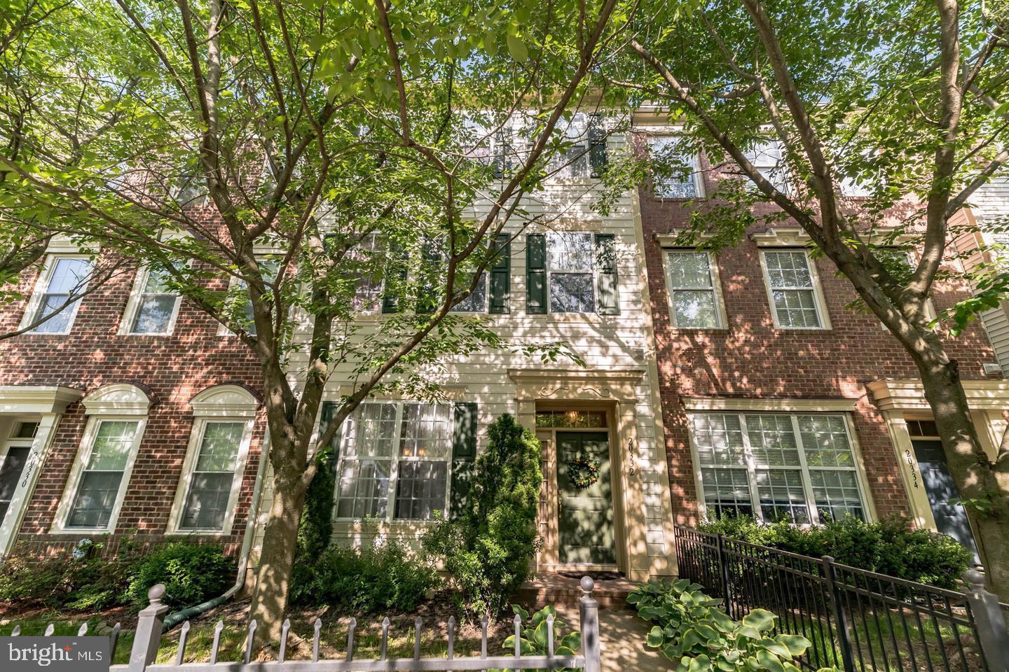 BELMONT GREENE - Residential Lease