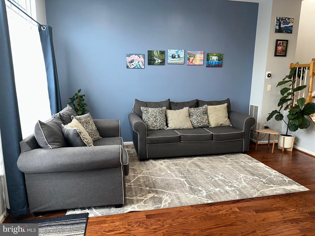 BELMONT GREENE - Residential Lease