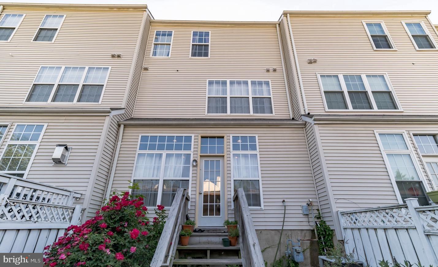 BELMONT GREENE - Residential Lease