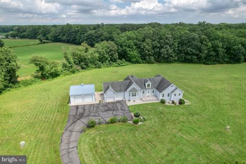 145 ROCKY MEADOW LANE DOVER DE 19904