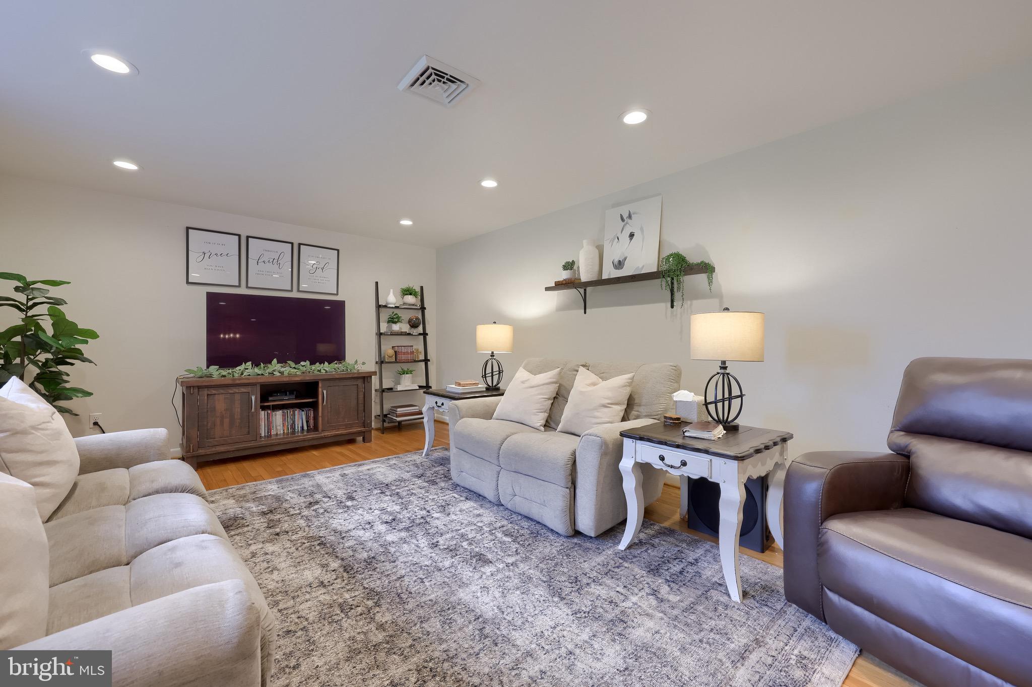 LITITZ - Residential