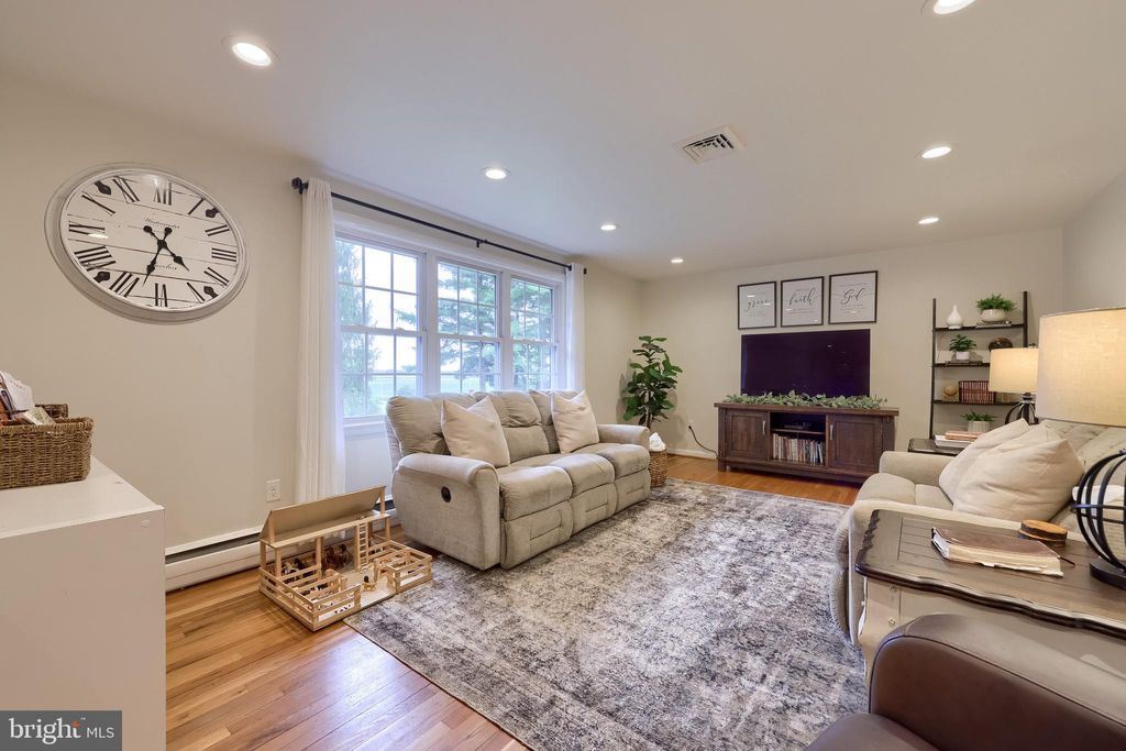 Photo of 209 Sego Sago Road, LITITZ, PA 17543 (MLS # PALA2076582)