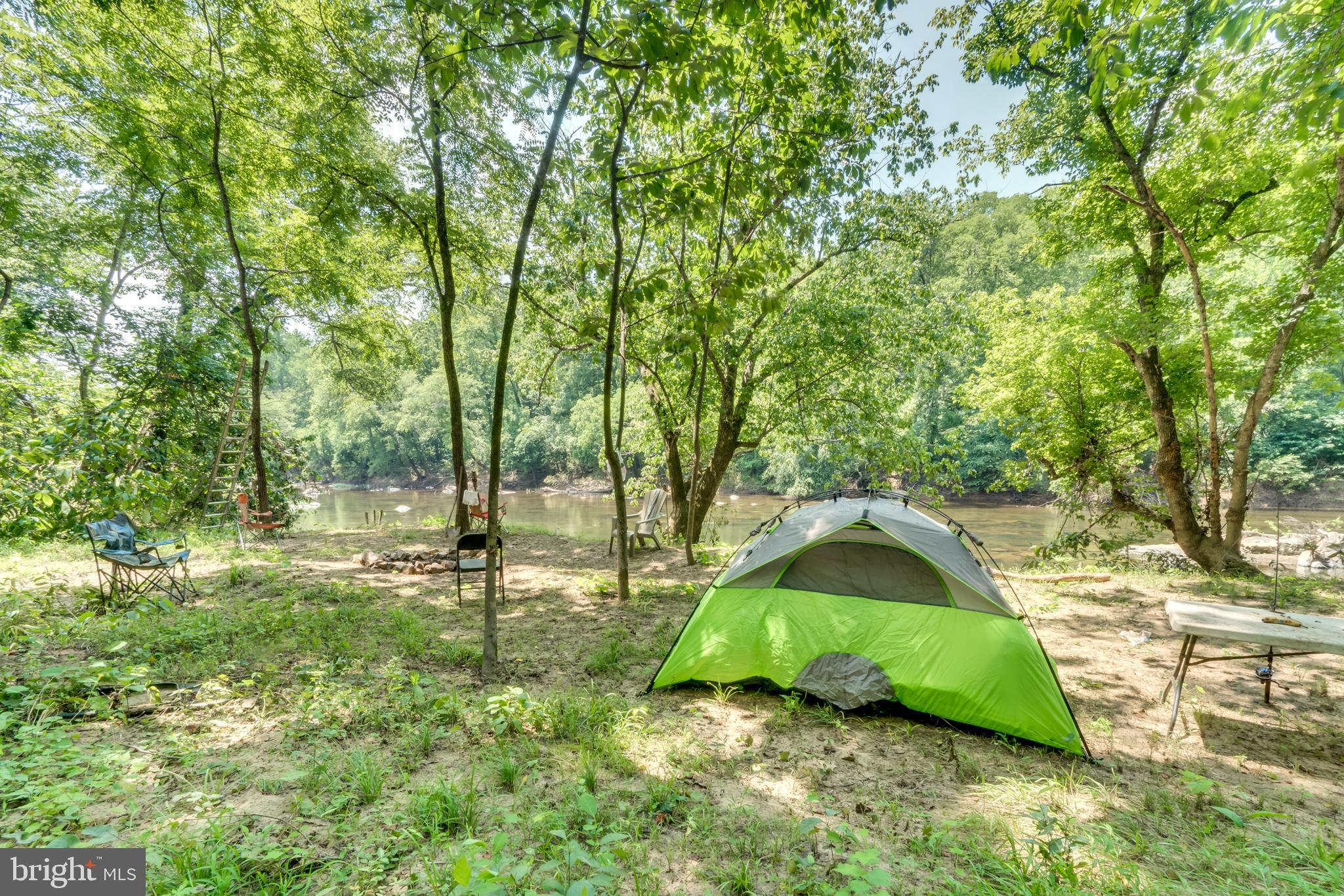 SHERWOOD ON THE RIVER - Residential