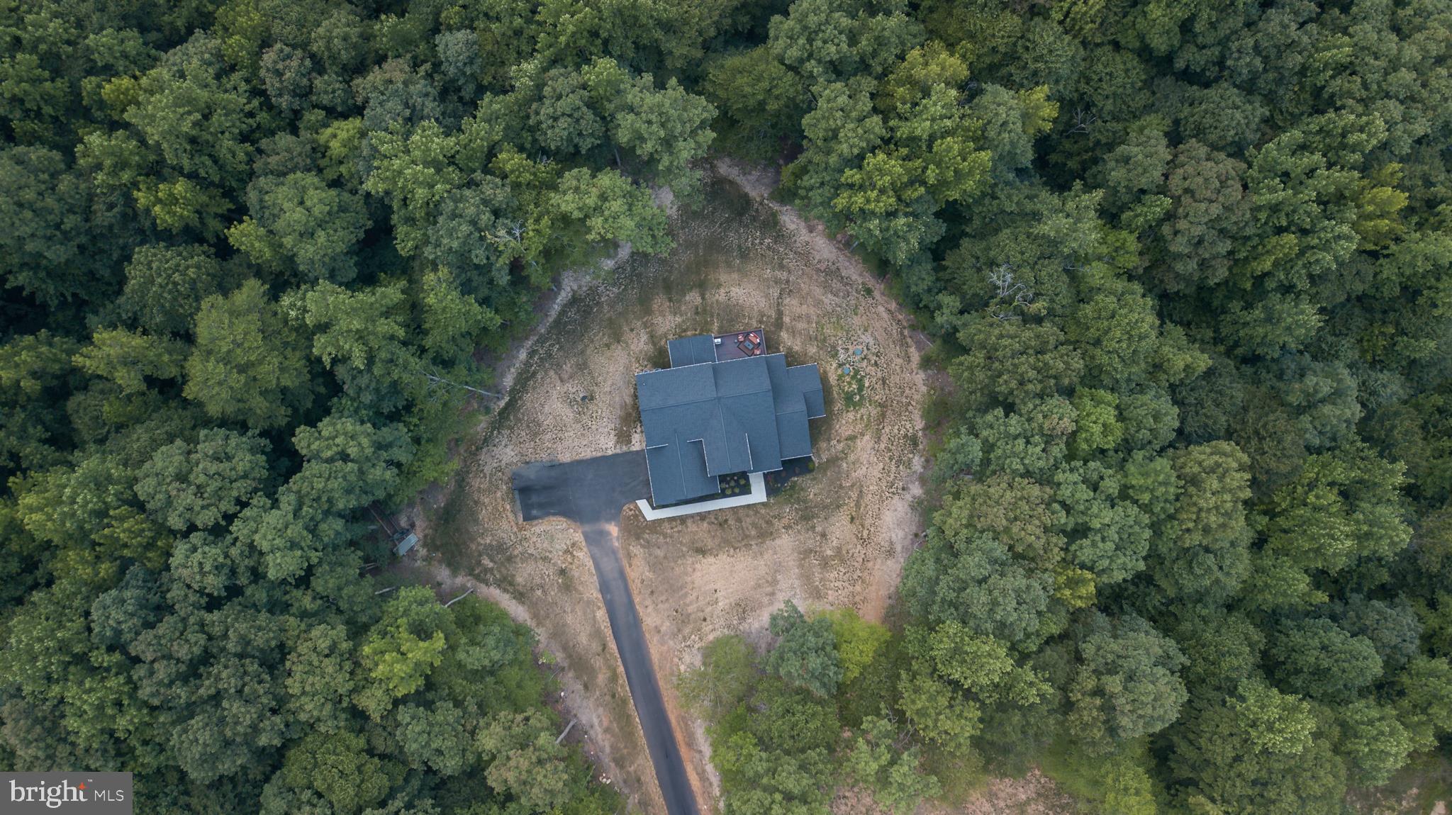 SHERWOOD ON THE RIVER - Residential