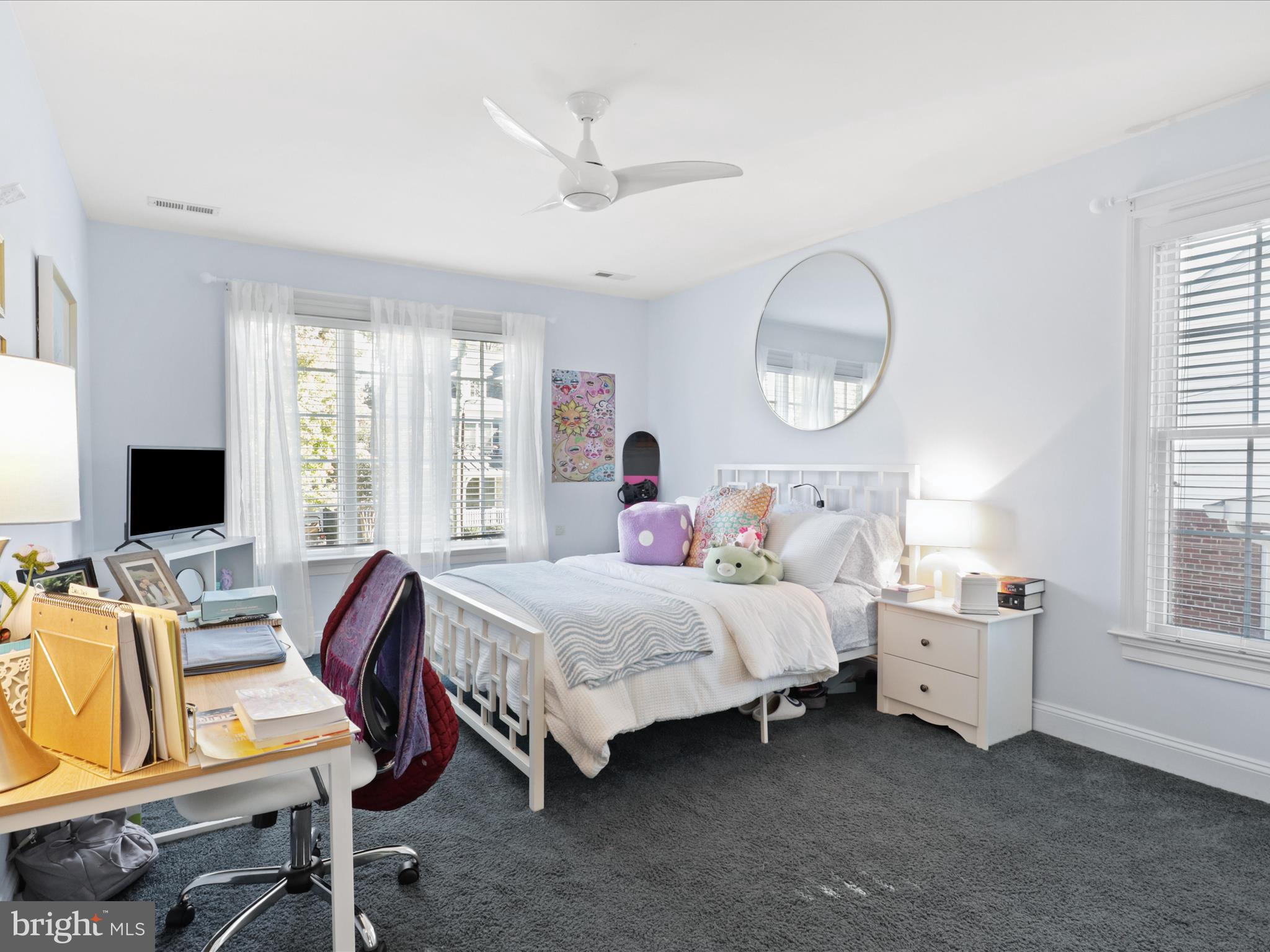 KENSINGTON ESTATES - Residential