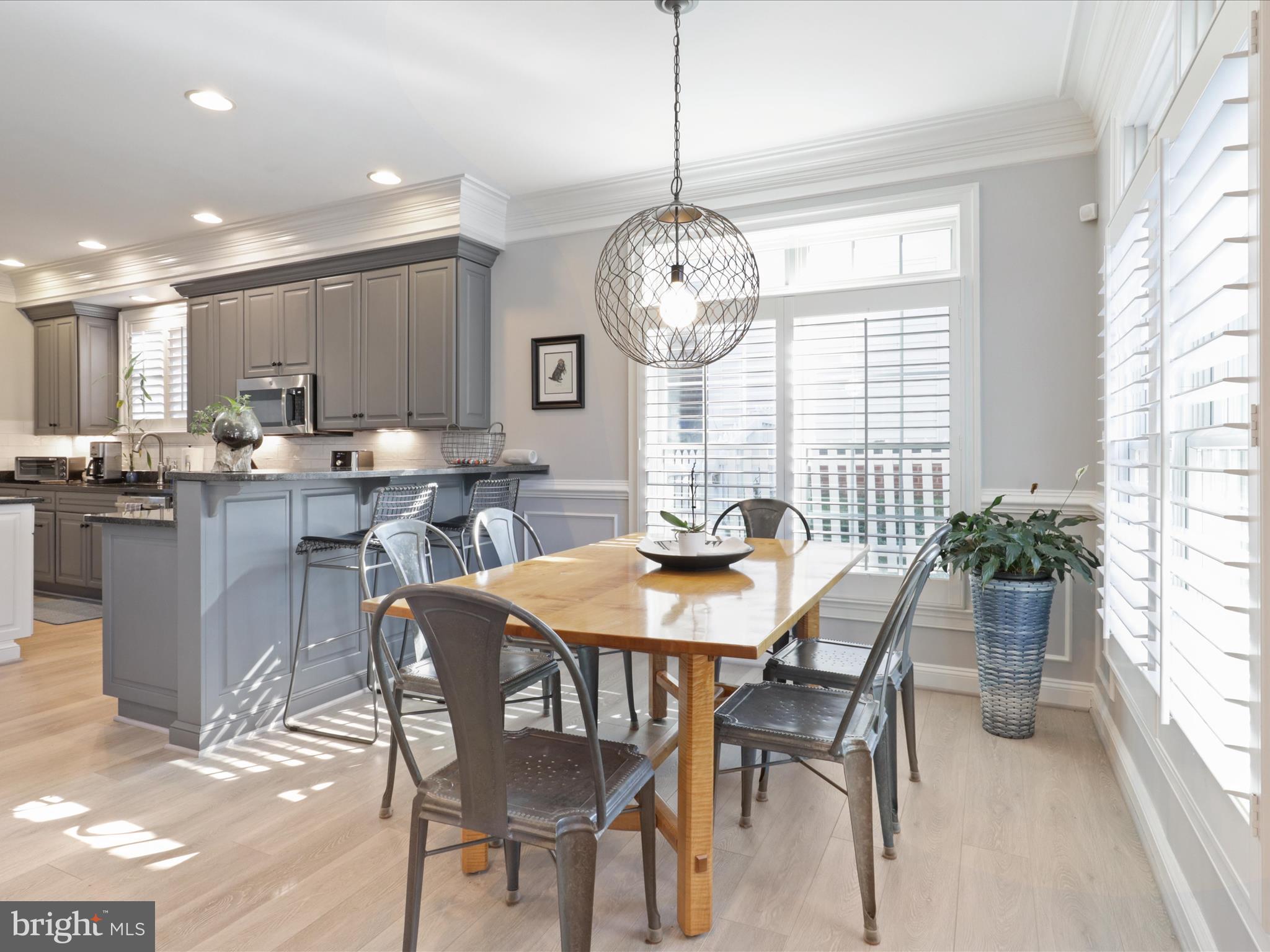 KENSINGTON ESTATES - Residential