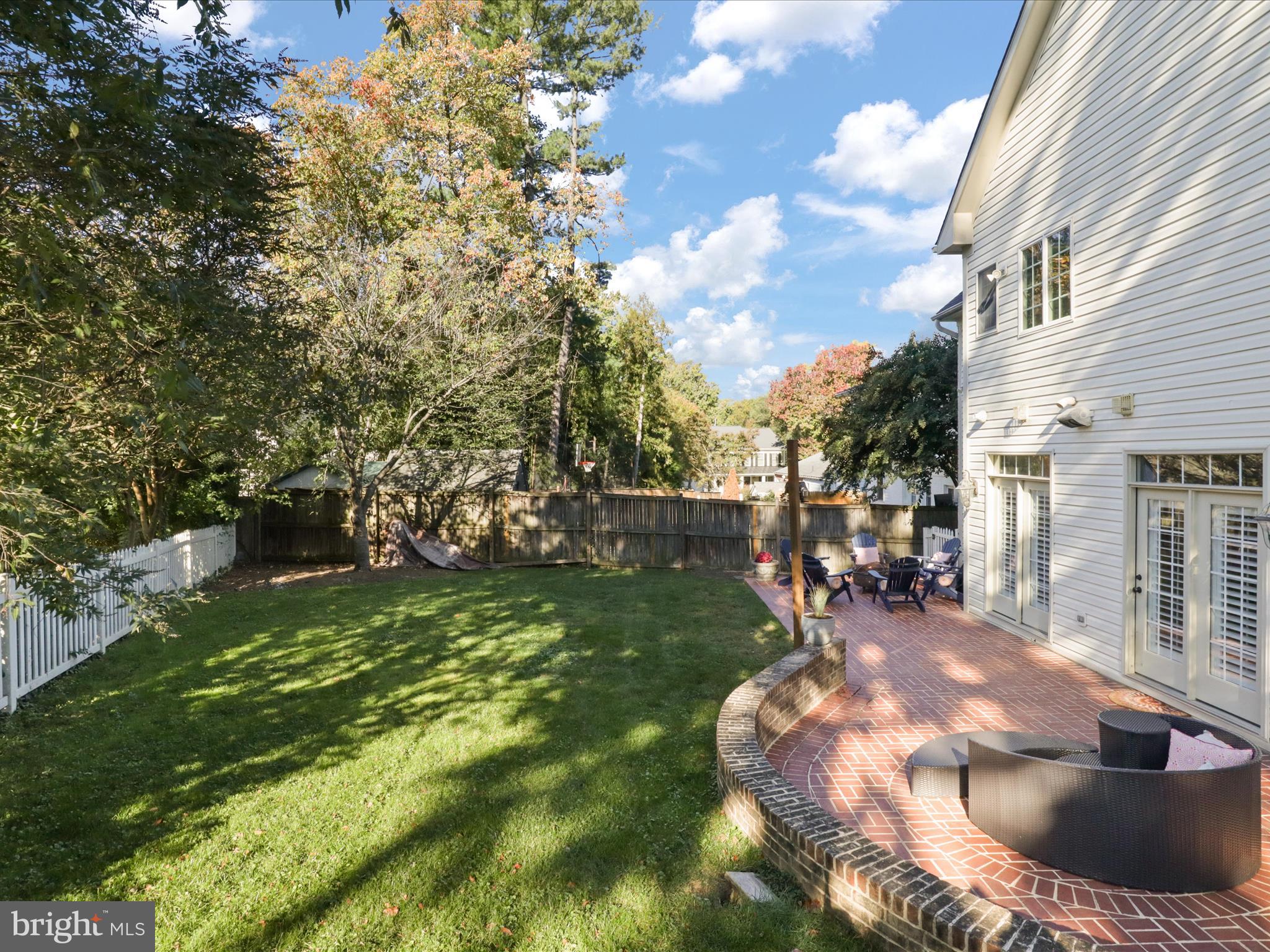 KENSINGTON ESTATES - Residential