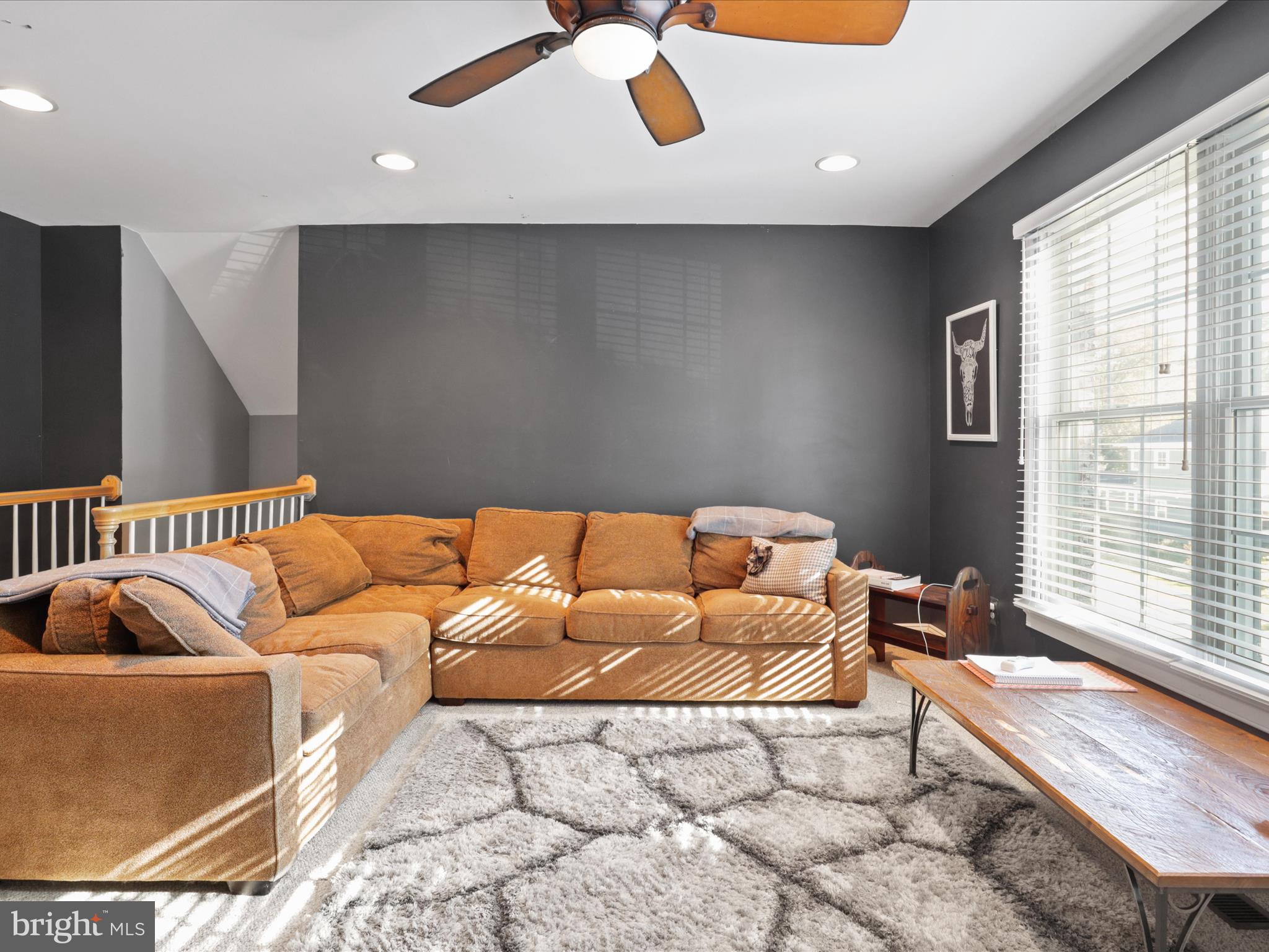 KENSINGTON ESTATES - Residential