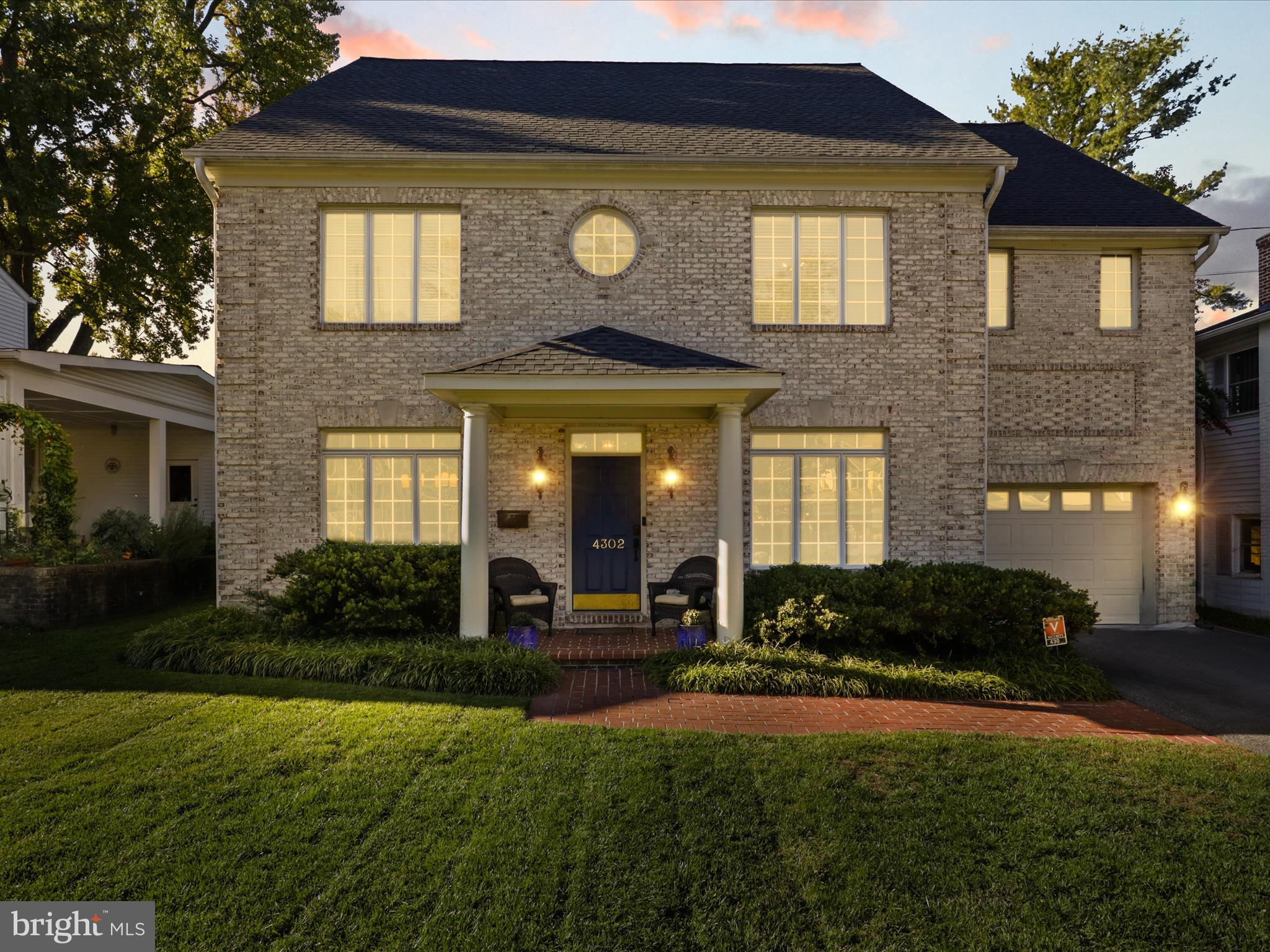 KENSINGTON ESTATES - Residential