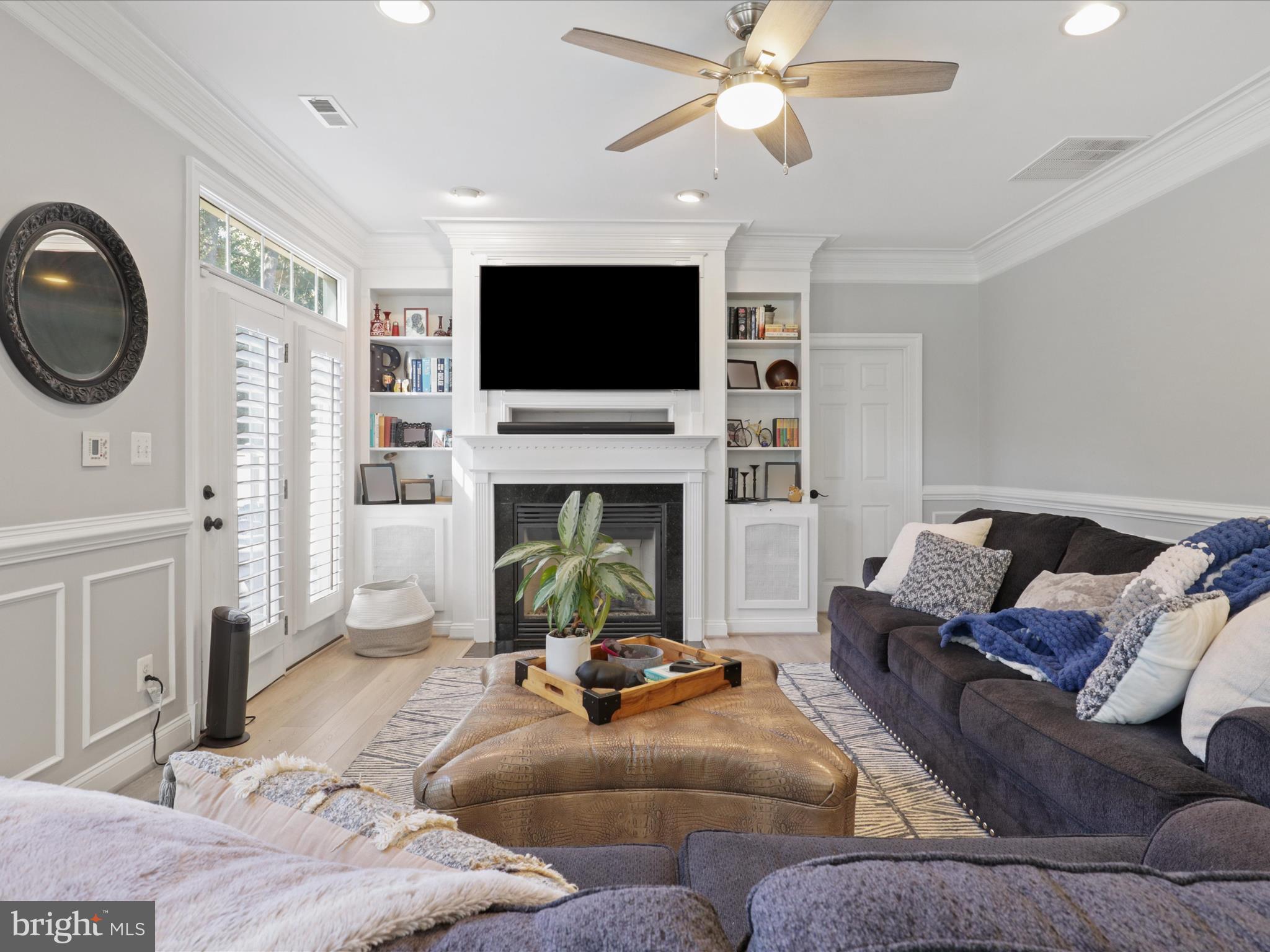 KENSINGTON ESTATES - Residential