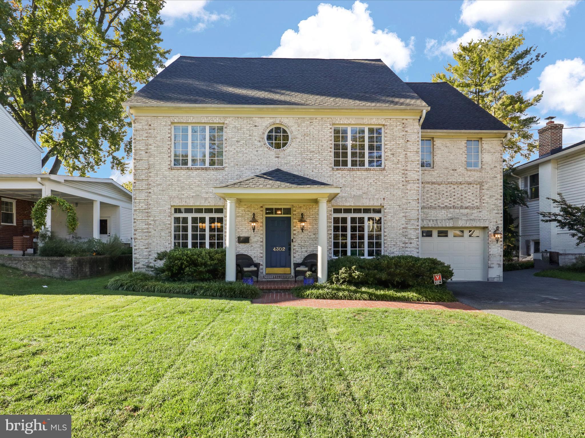 KENSINGTON ESTATES - Residential