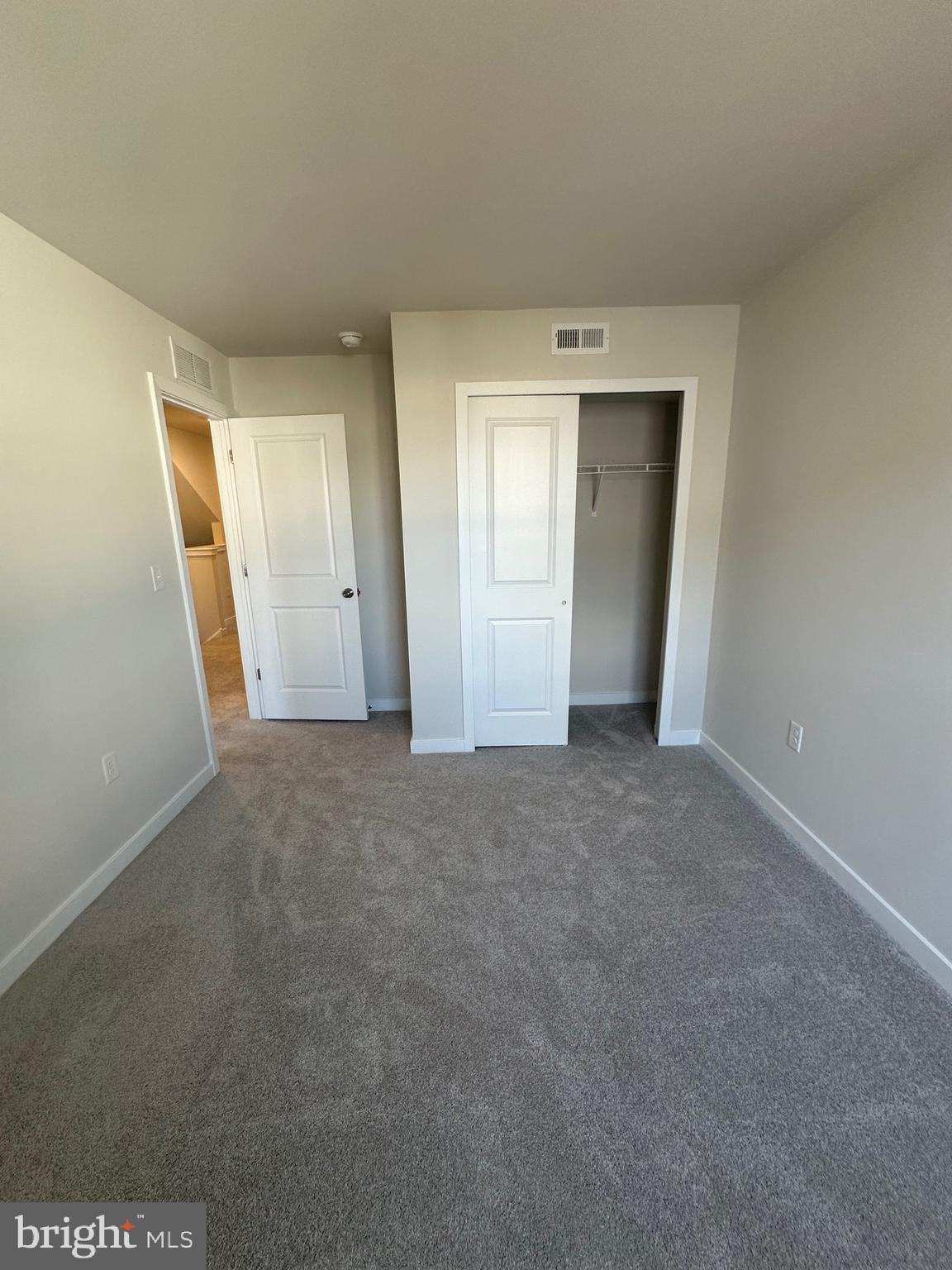 RIVER POINTE - Residential Lease