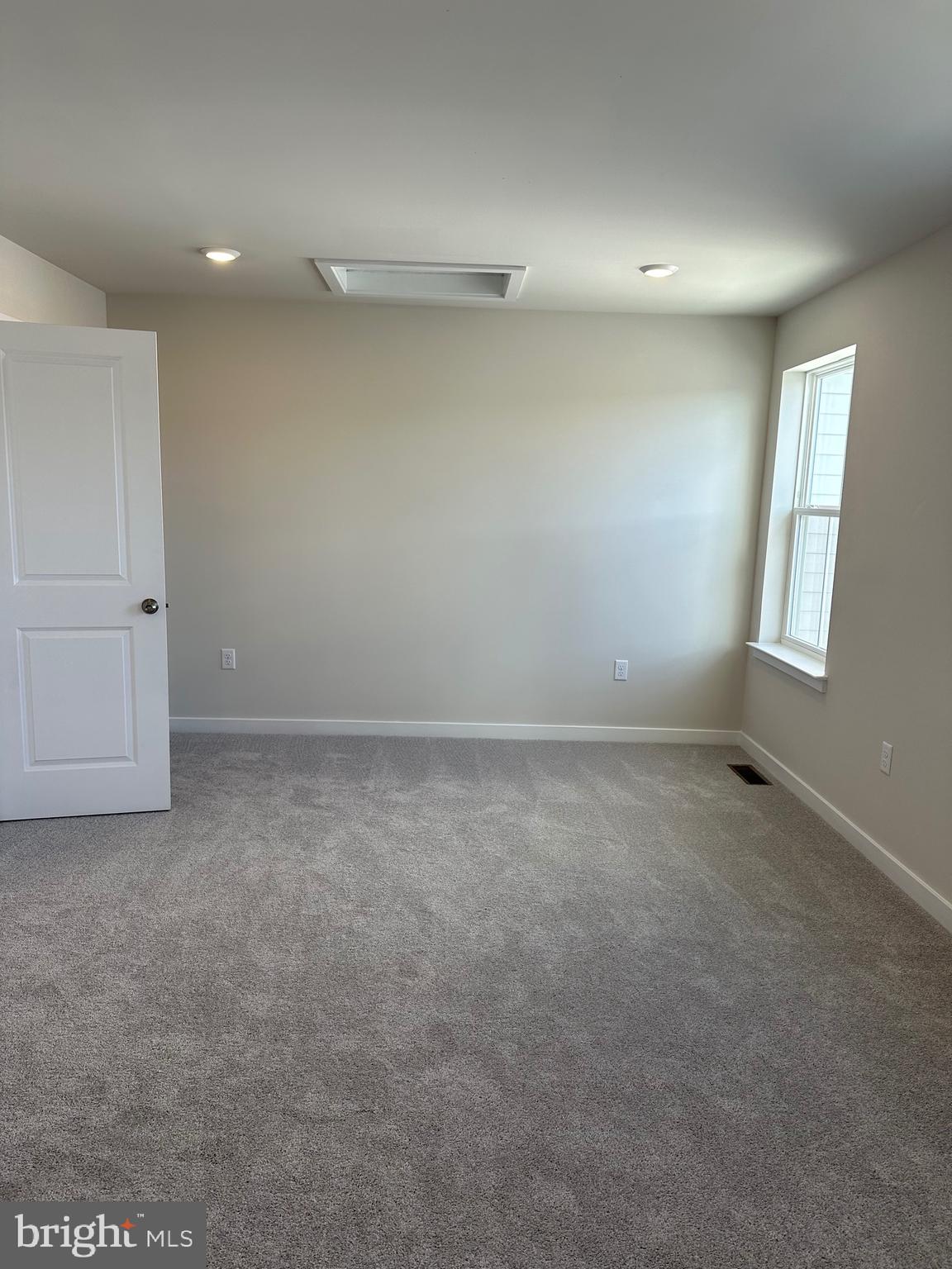 RIVER POINTE - Residential Lease