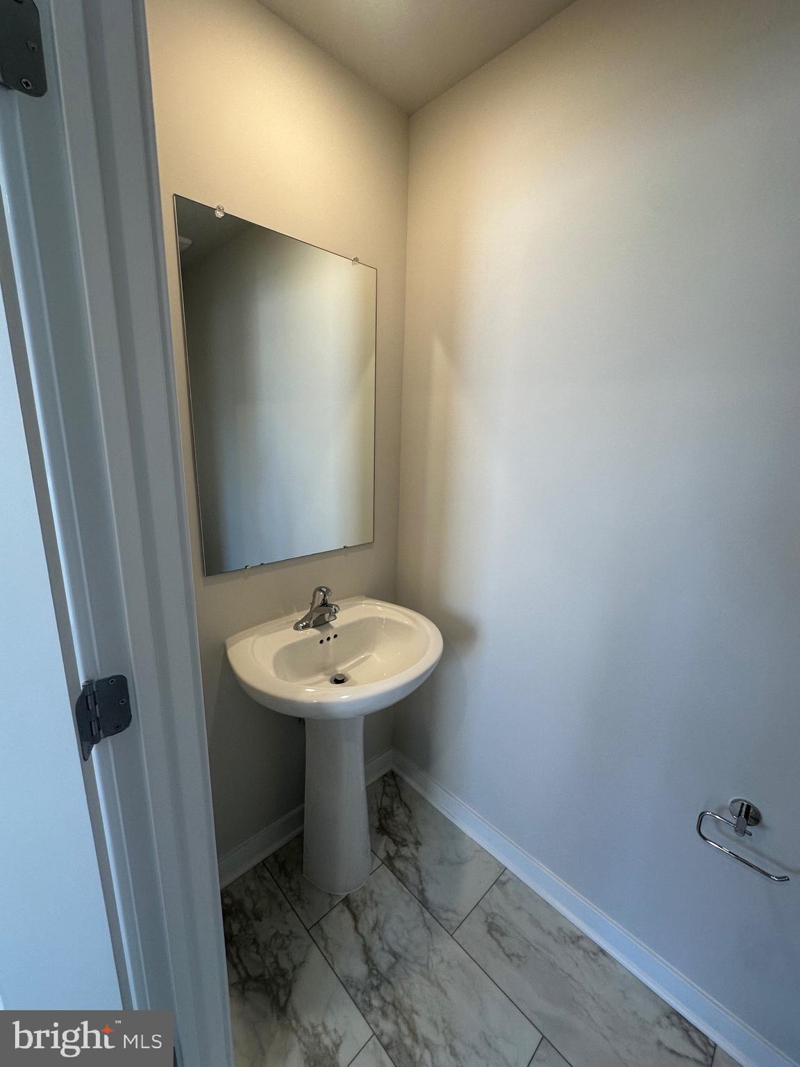 RIVER POINTE - Residential Lease