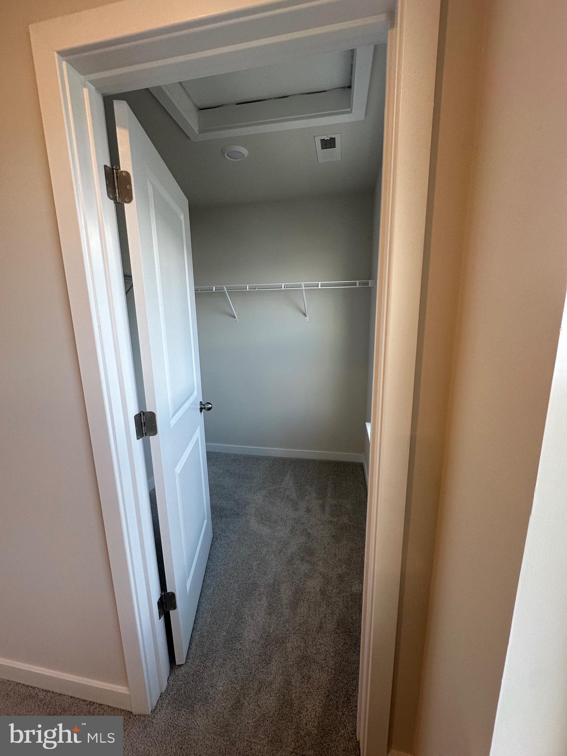 RIVER POINTE - Residential Lease