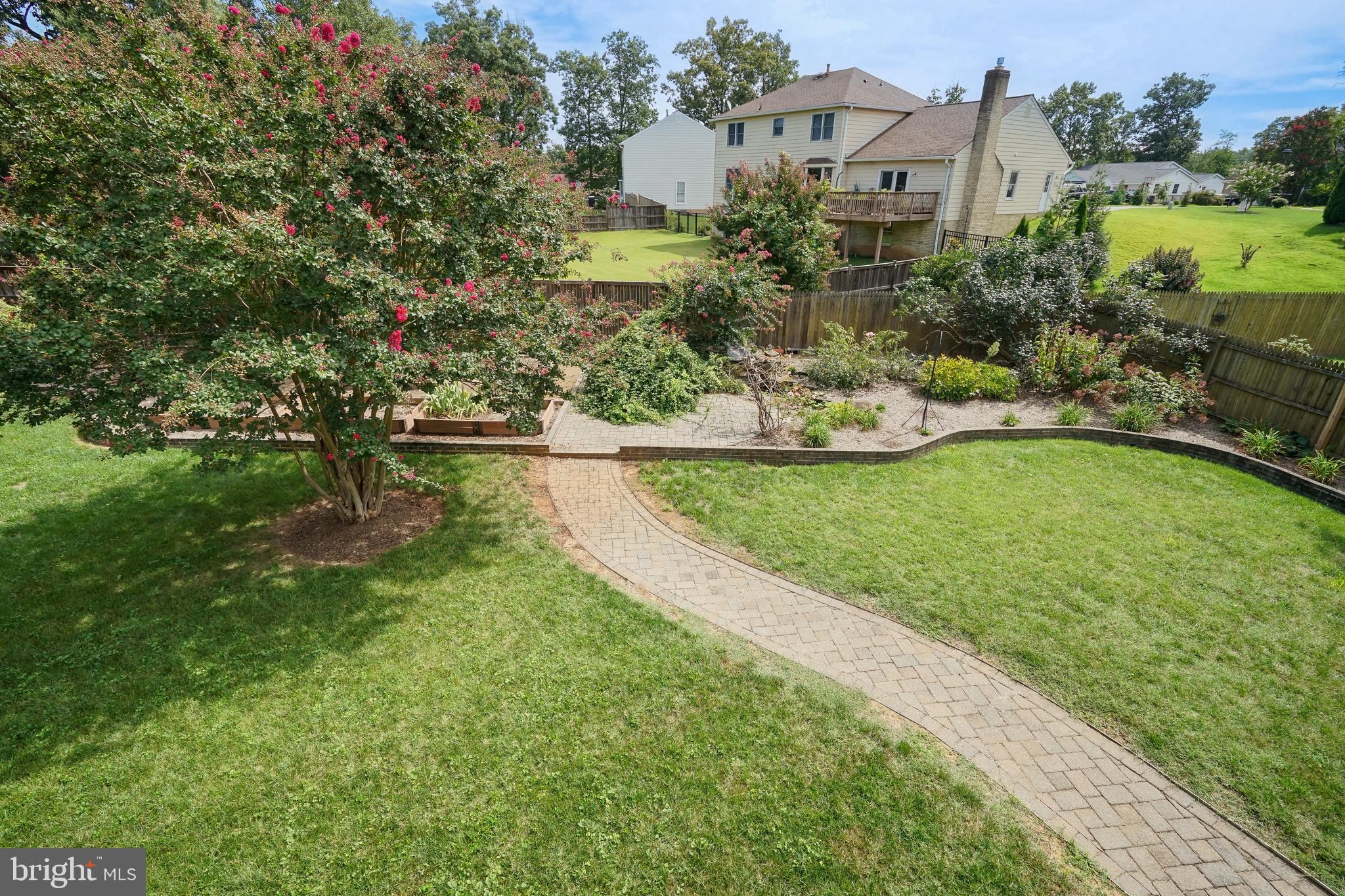 BENNETT ESTATES - Residential