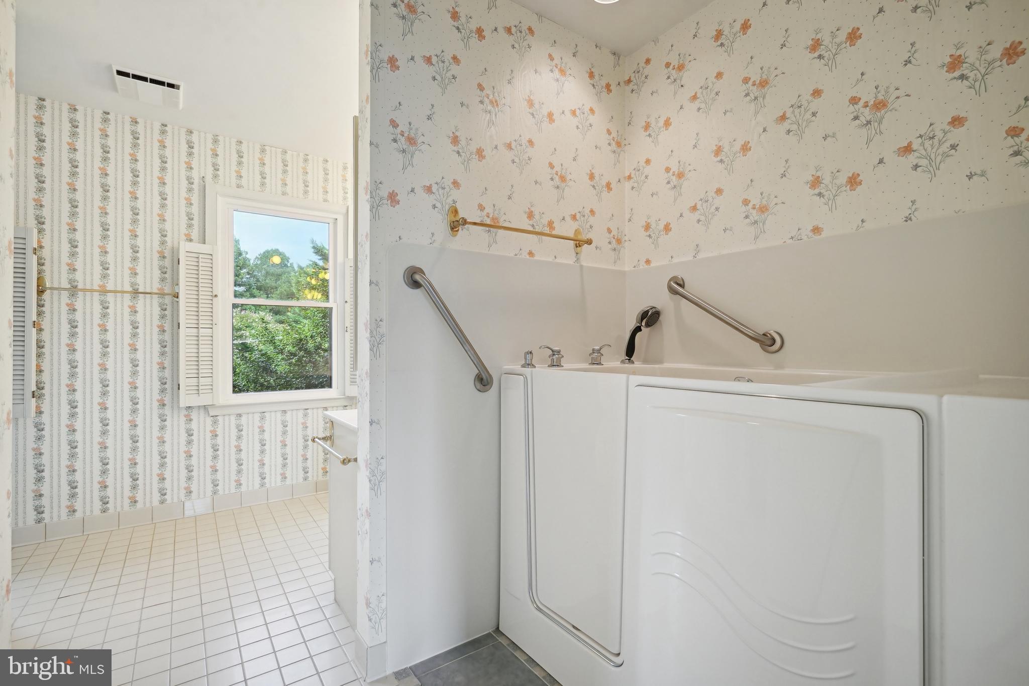 BENNETT ESTATES - Residential