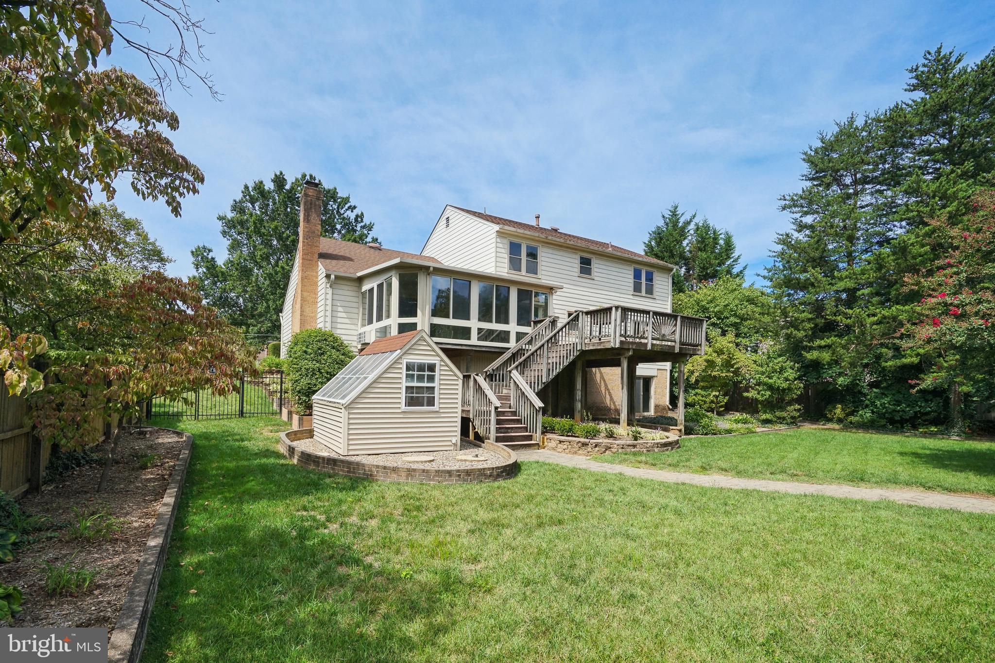 BENNETT ESTATES - Residential