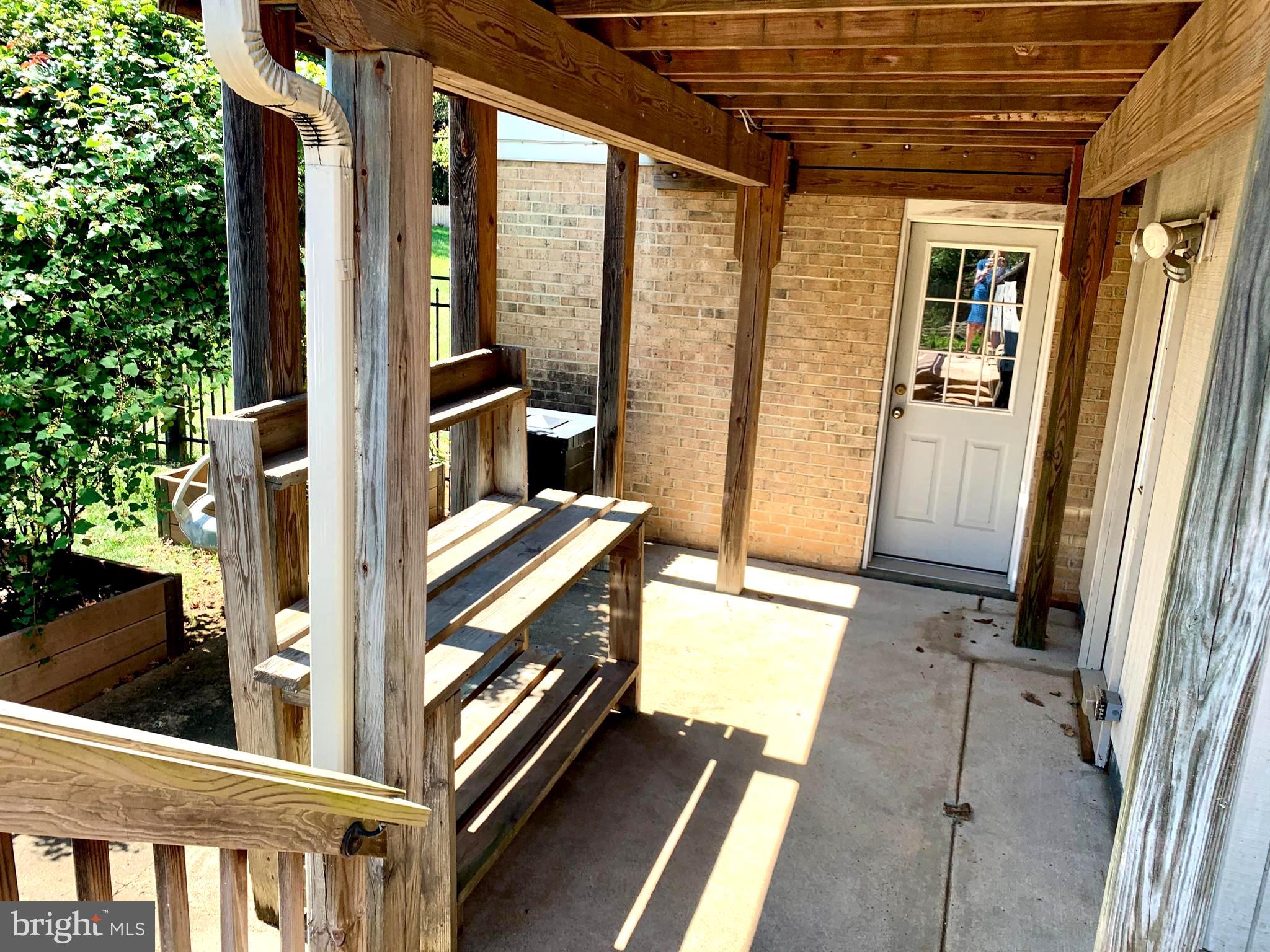 BENNETT ESTATES - Residential