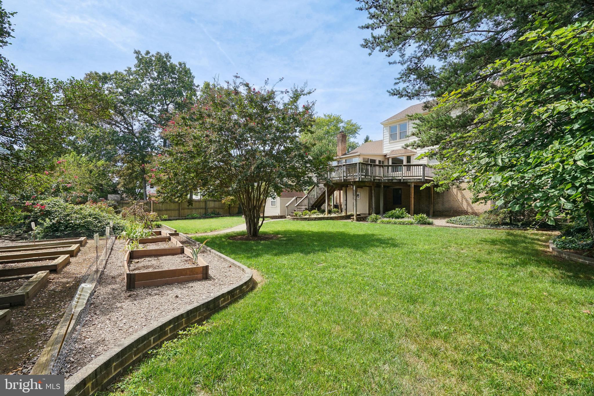 BENNETT ESTATES - Residential