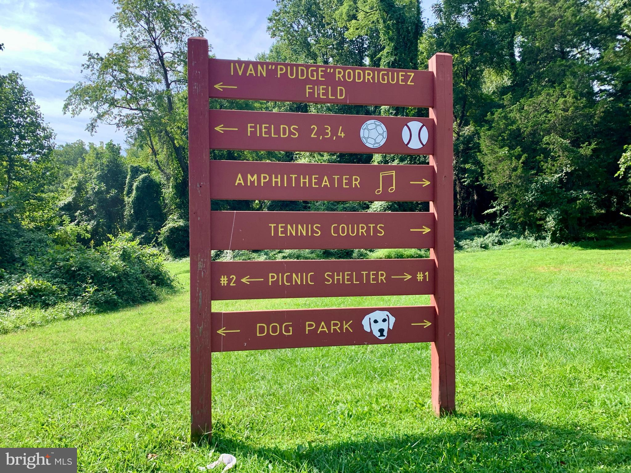 BENNETT ESTATES - Residential