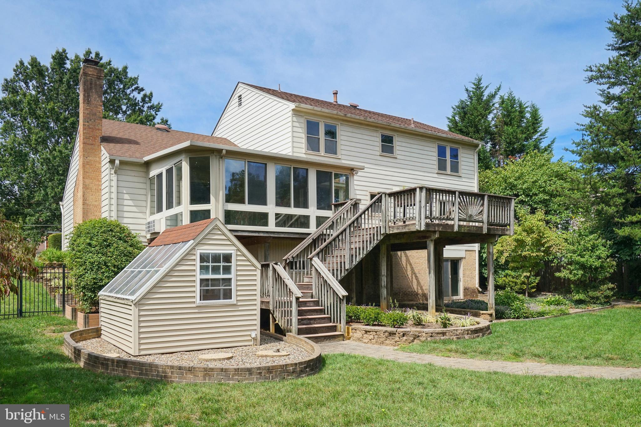 BENNETT ESTATES - Residential