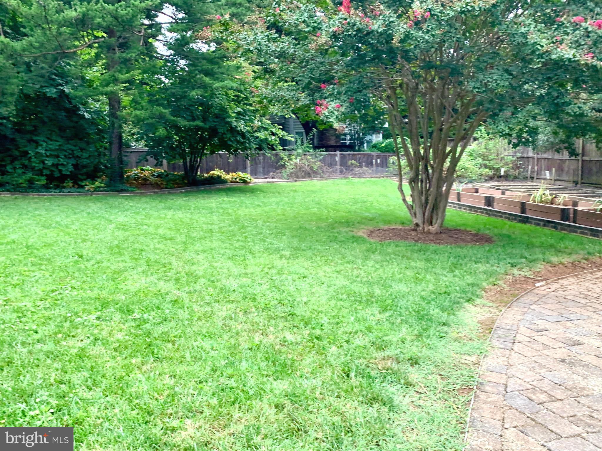 BENNETT ESTATES - Residential